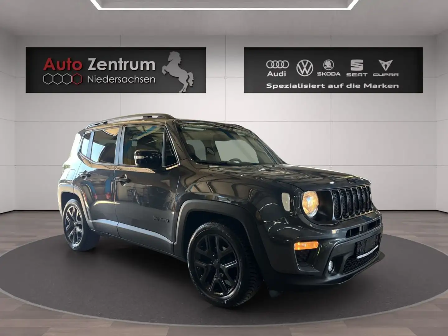 Jeep Renegade 1.0 T-GDI Night Eagle Grau - 1