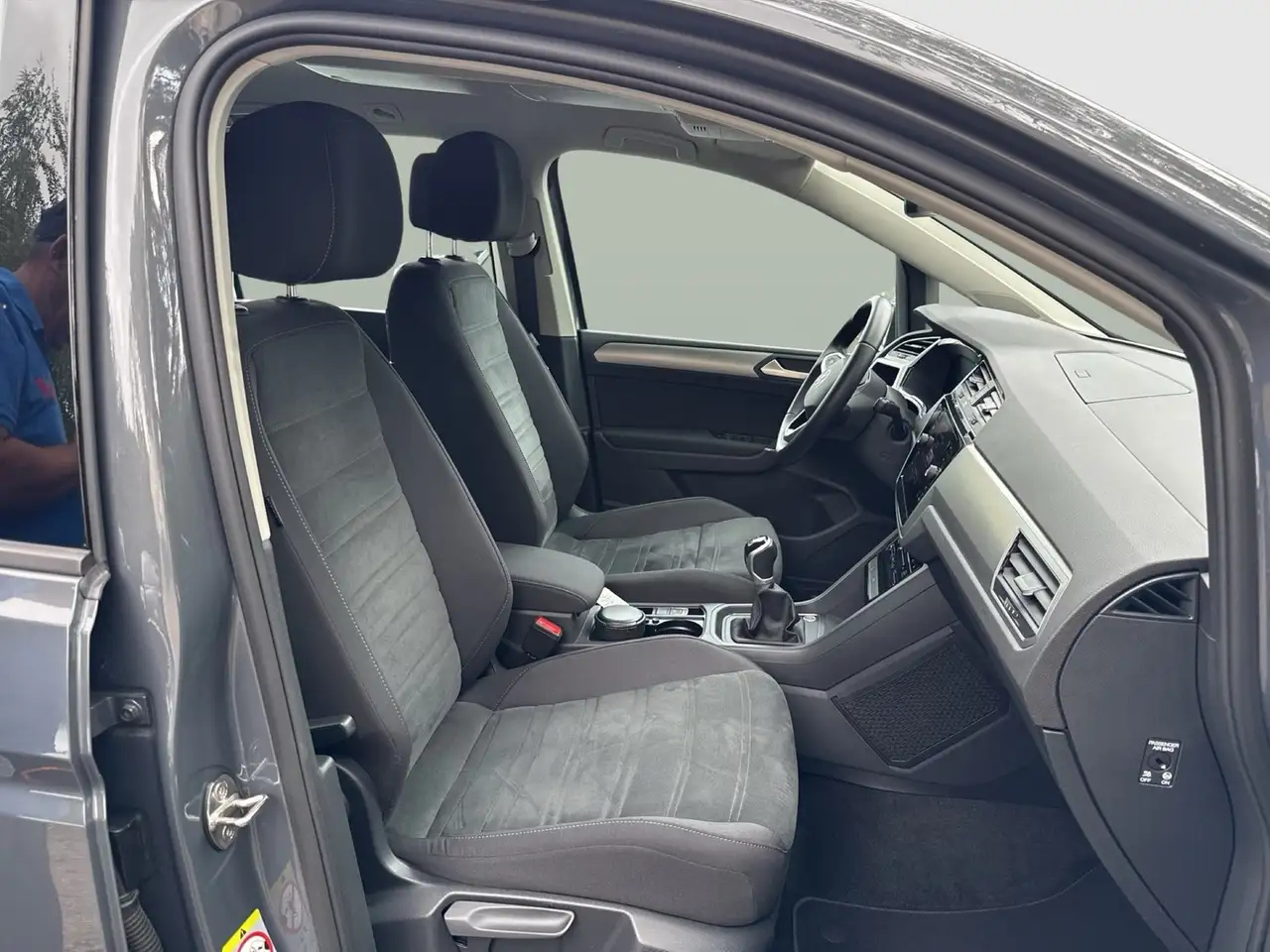 Volkswagen Touran 2.0 COMFORTLINE STANDHZ. AHK CAM ACC NAVI, миниатюра 9