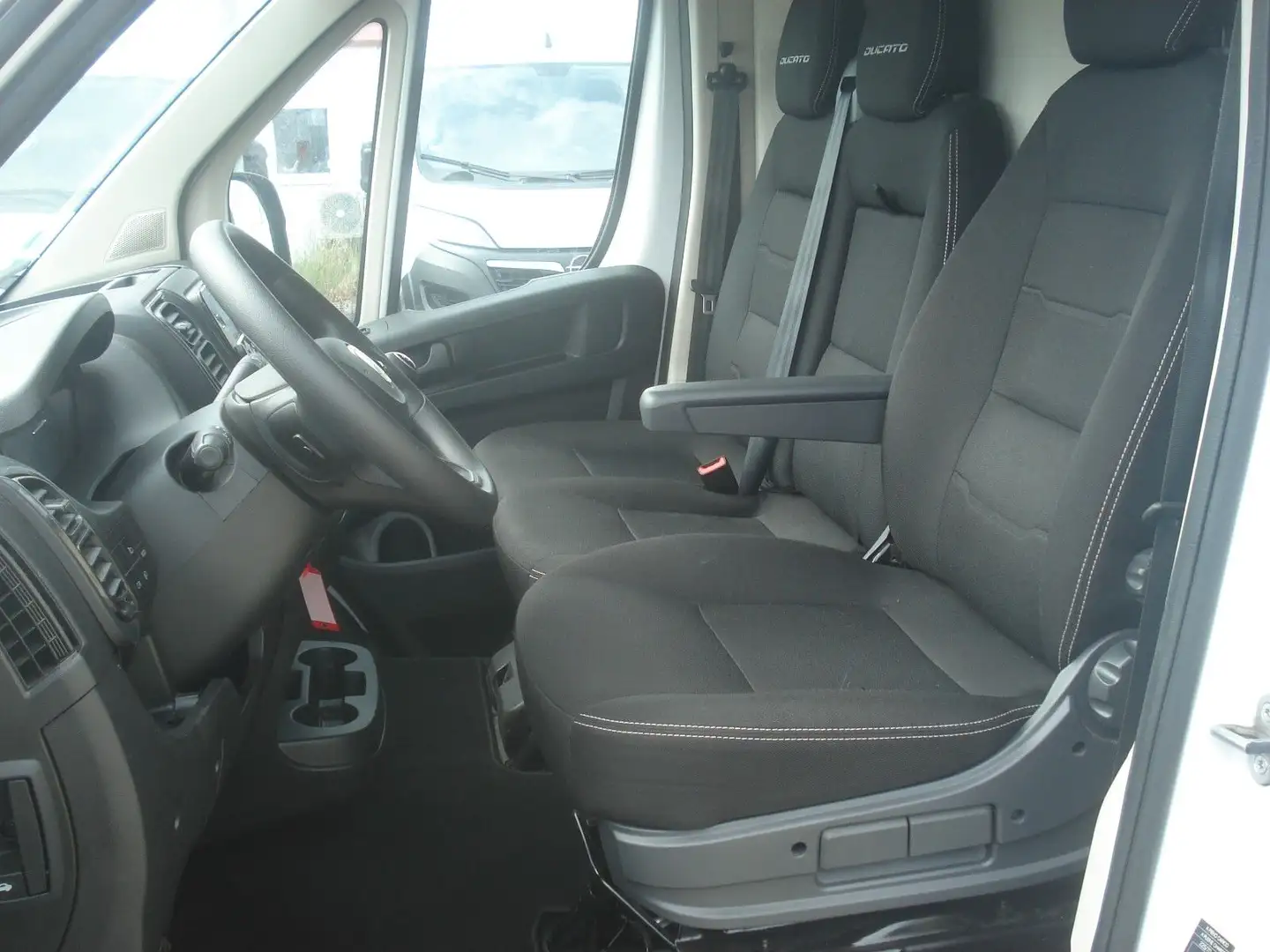 Fiat Ducato Hochr.-Kasten 33 120 L2H2 40300Km Klima White - 2