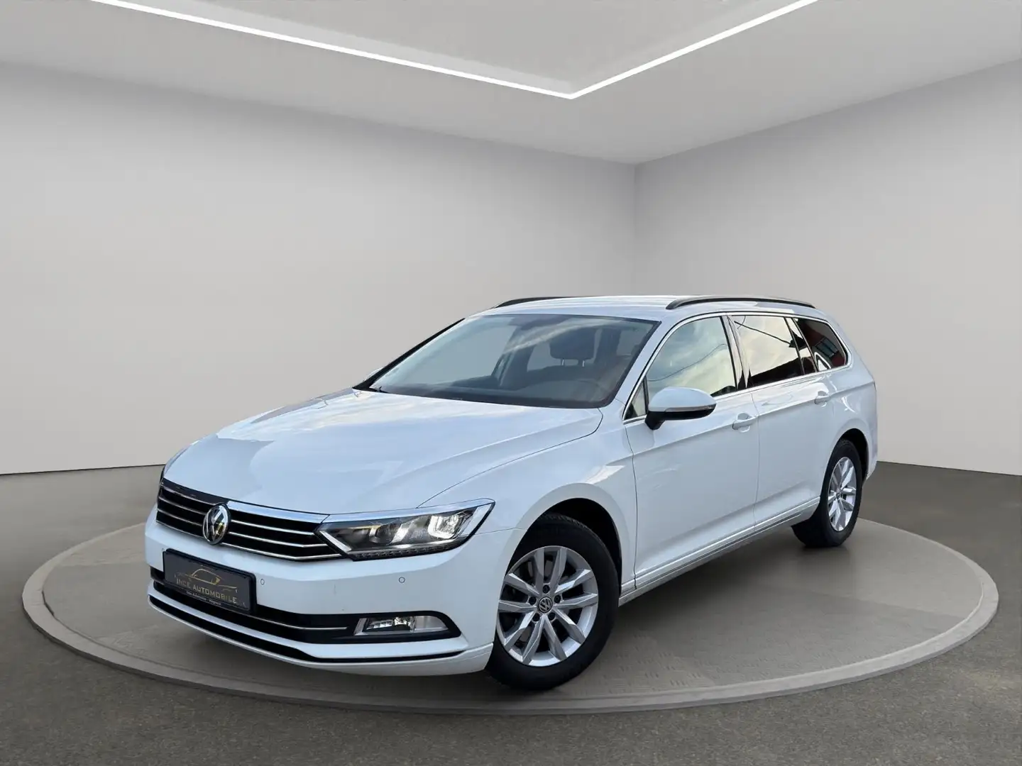Volkswagen Passat Variant Comfortline BMT/Start-Stopp Blanc - 1