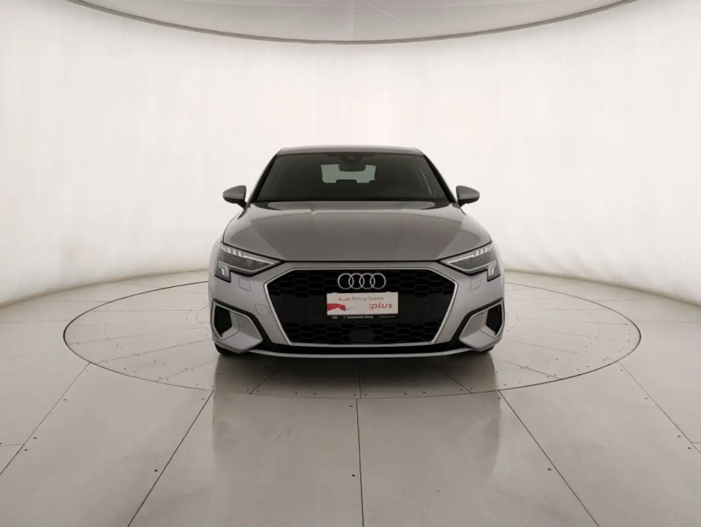 Audi A3 A3 Sportback 35 1.5 tfsi mhev Business Advanced s-tronic Grijs - 2
