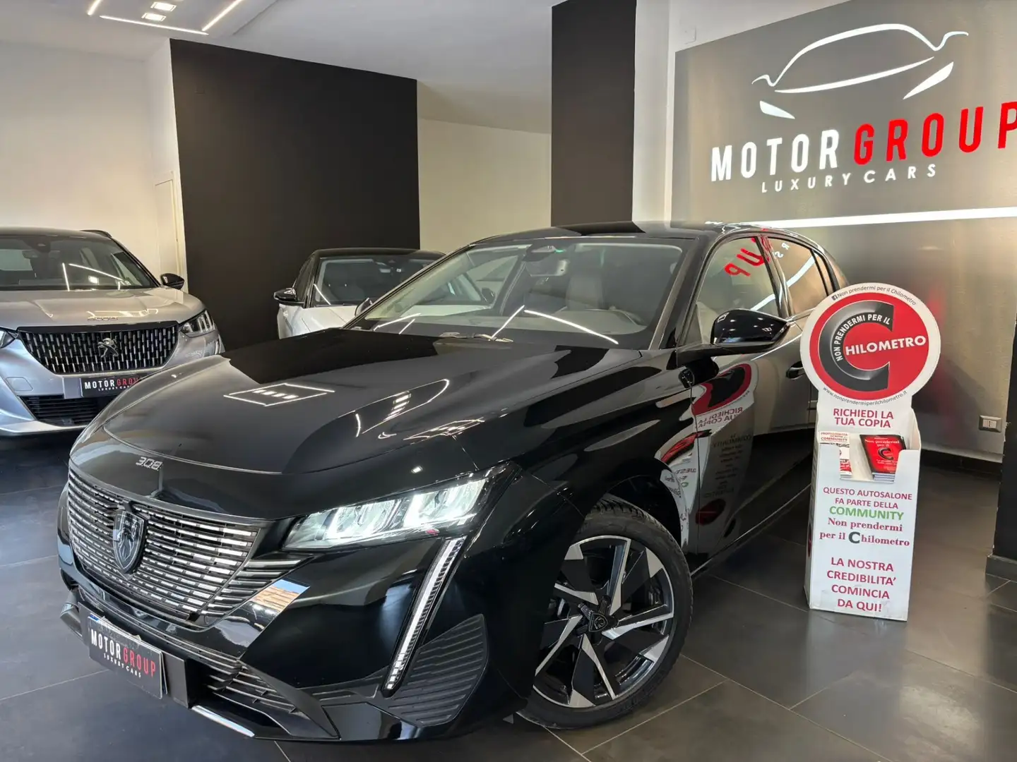 Peugeot 308 BlueHDi 130 S&S EAT8 Allure Nero - 1