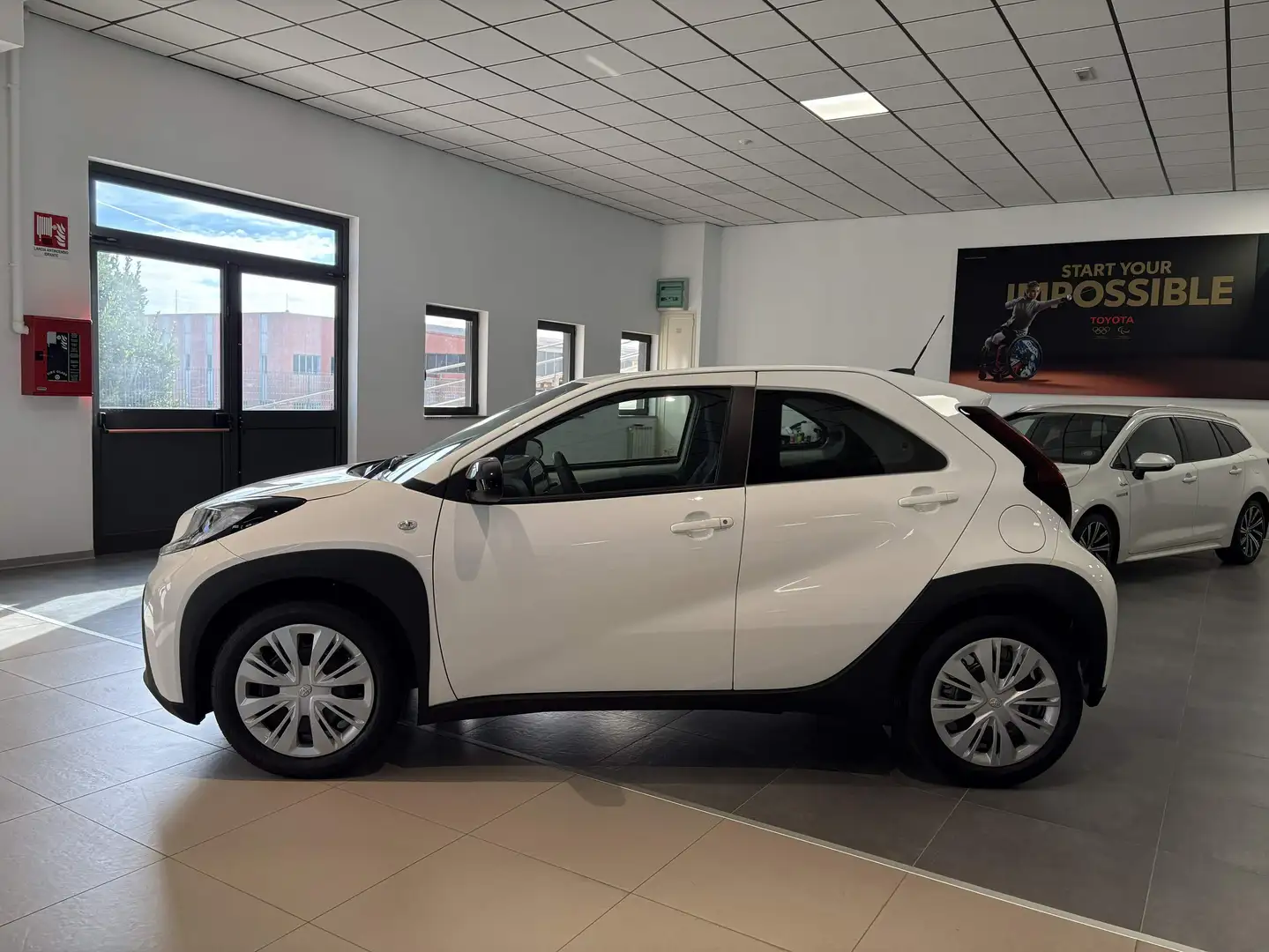 Toyota Aygo X Aygo X 1.0 Active 72cv Blanco - 2