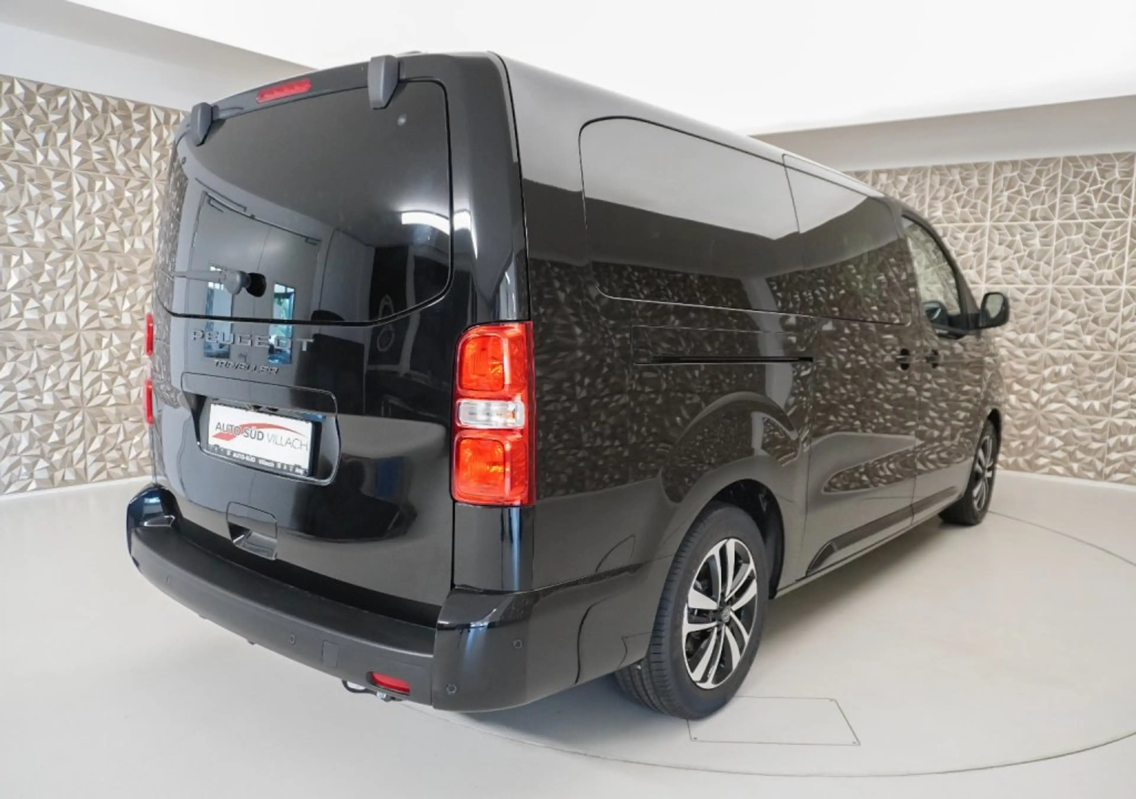 Peugeot Traveller PREMIUM L3 BHDI 180 EAT8 — photo 5