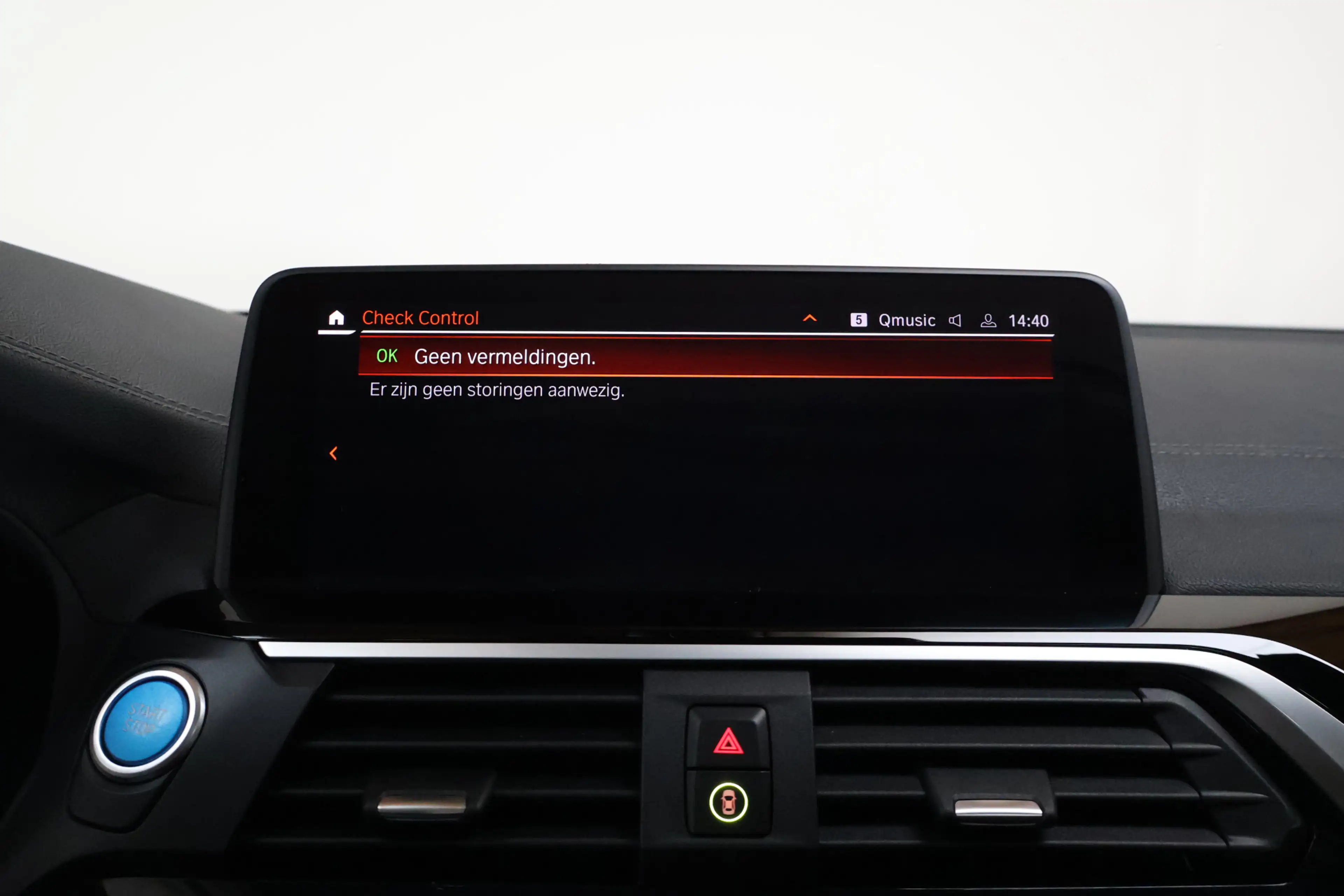 BMW iX3 High Executive | SoH 95.6% | Pano | H&K | Hud | Ke — photo 32
