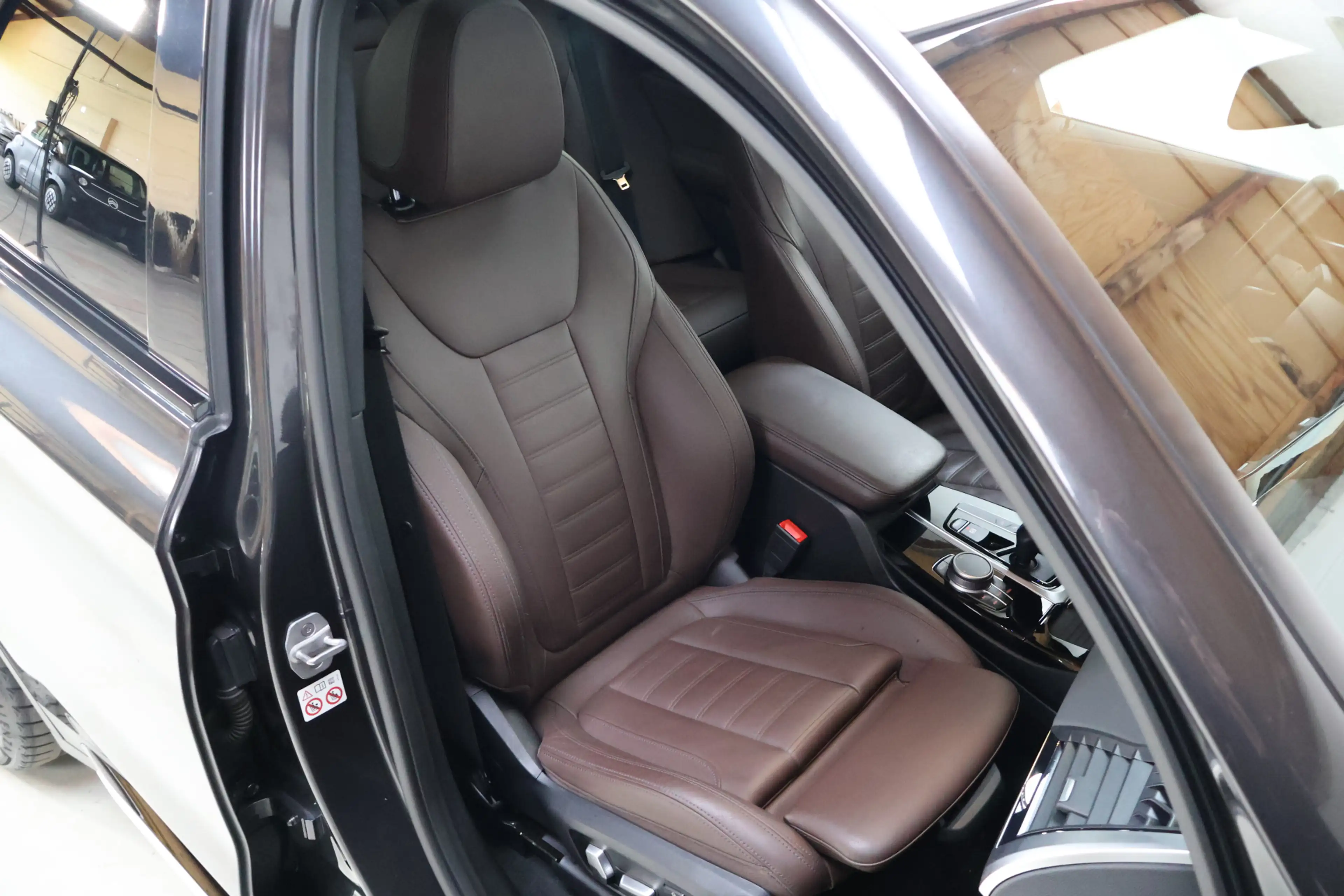 BMW iX3 High Executive | SoH 95.6% | Pano | H&K | Hud | Ke — photo 18