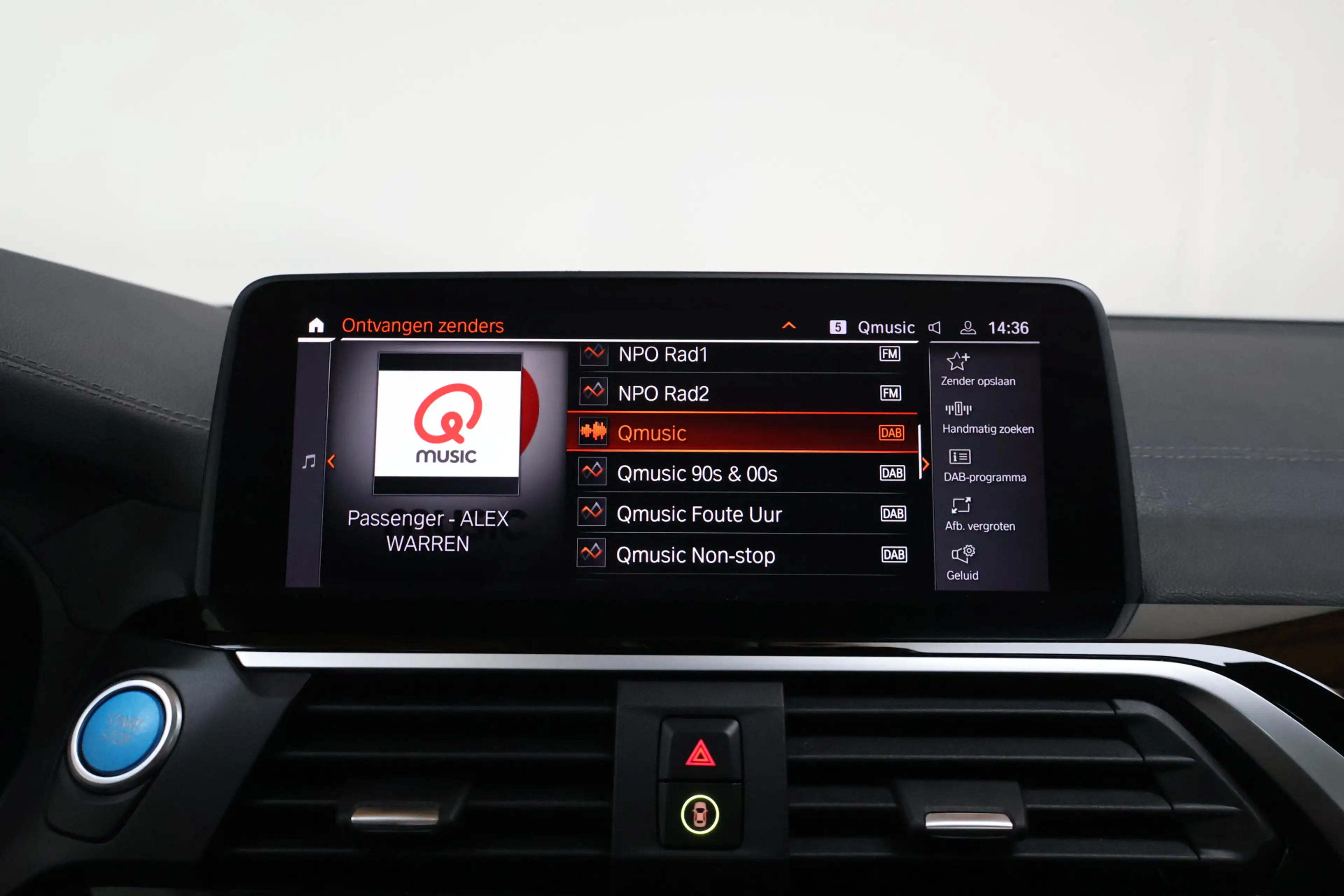 BMW iX3 High Executive | SoH 95.6% | Pano | H&K | Hud | Ke — photo 28