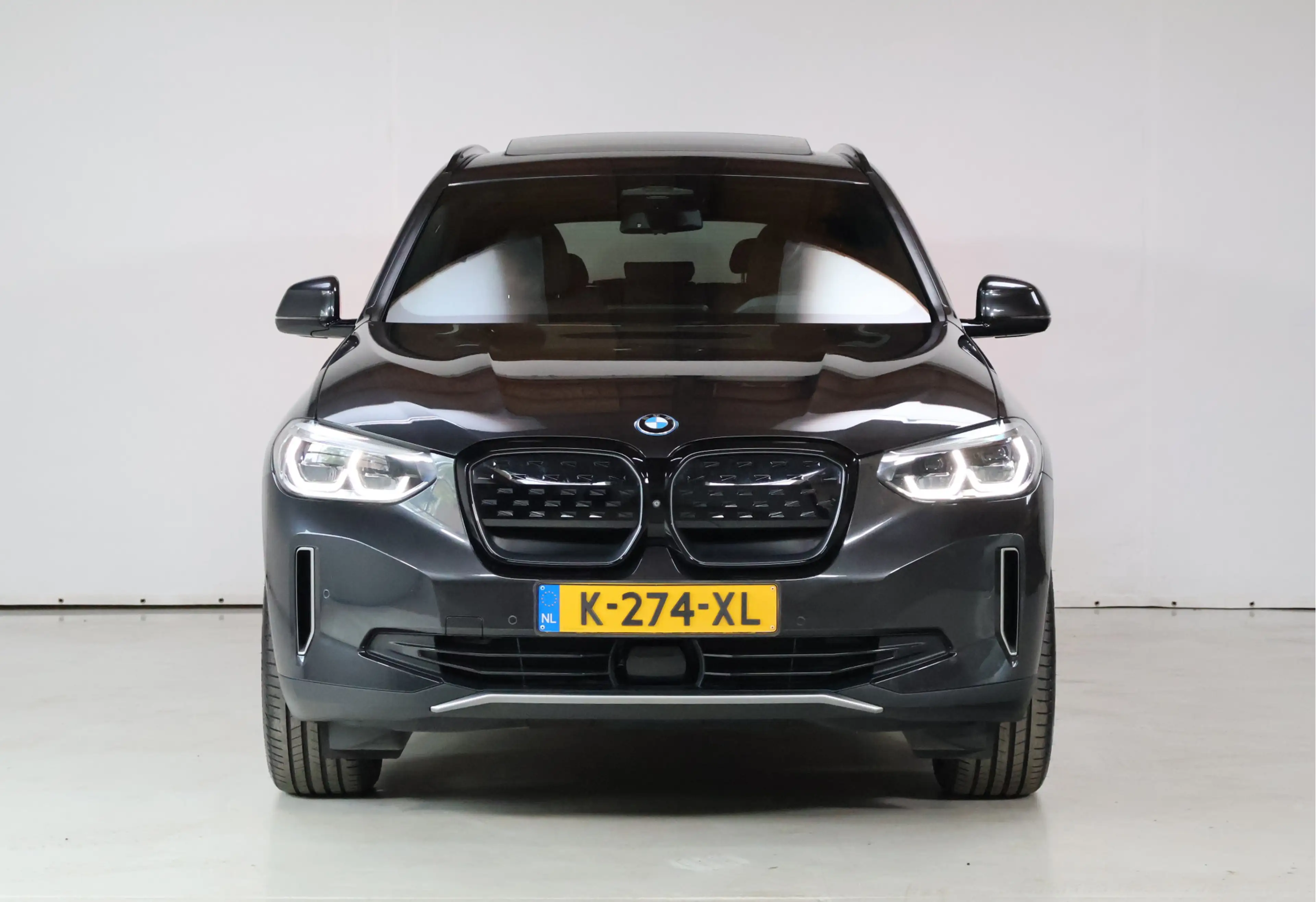 BMW iX3 High Executive | SoH 95.6% | Pano | H&K | Hud | Ke — photo 7