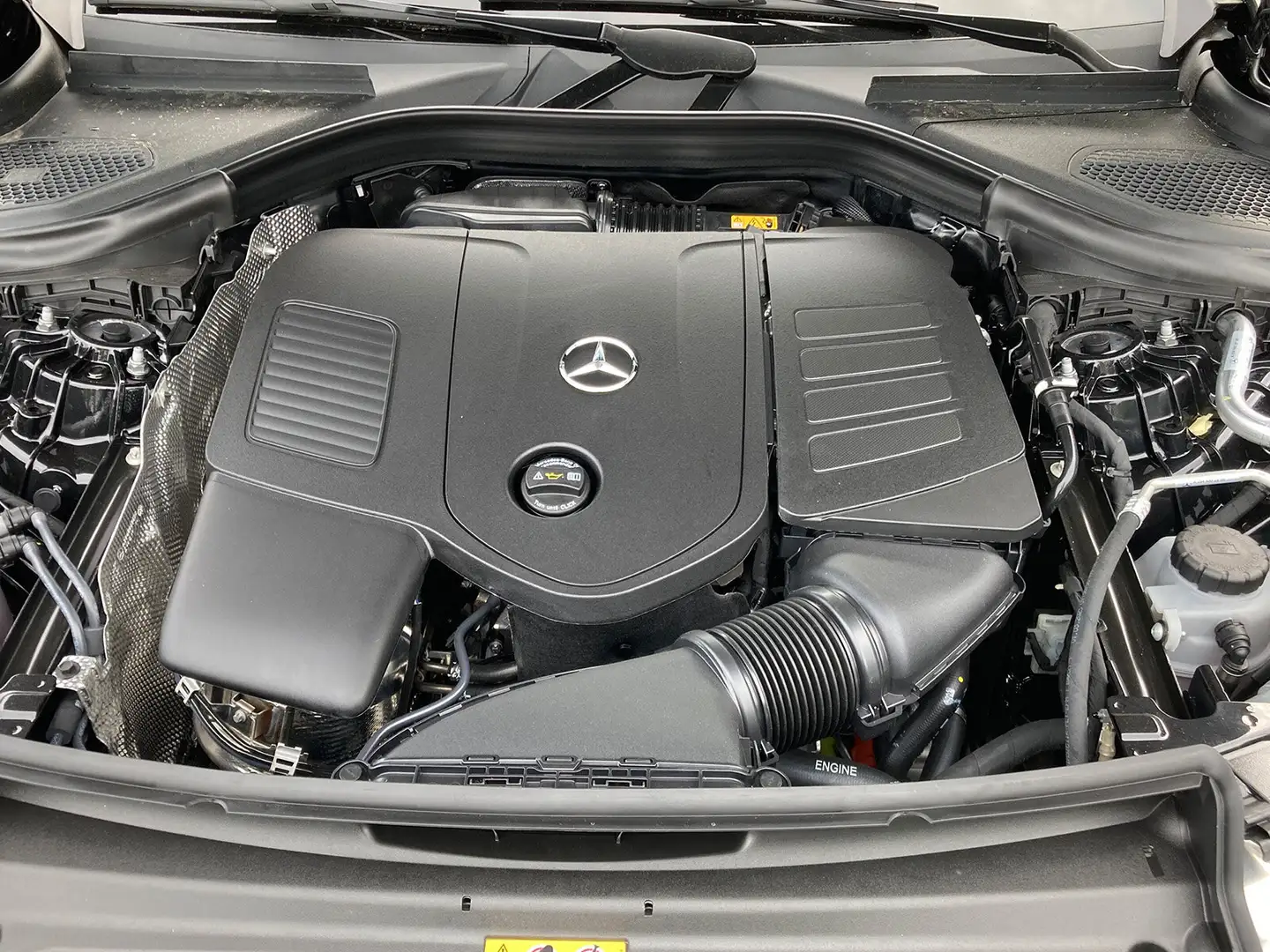Mercedes-Benz GLC 400 GLC 400 e 4M AMG Pano Distr 360 Cam Bur3D AHK Navi Schwarz - 2