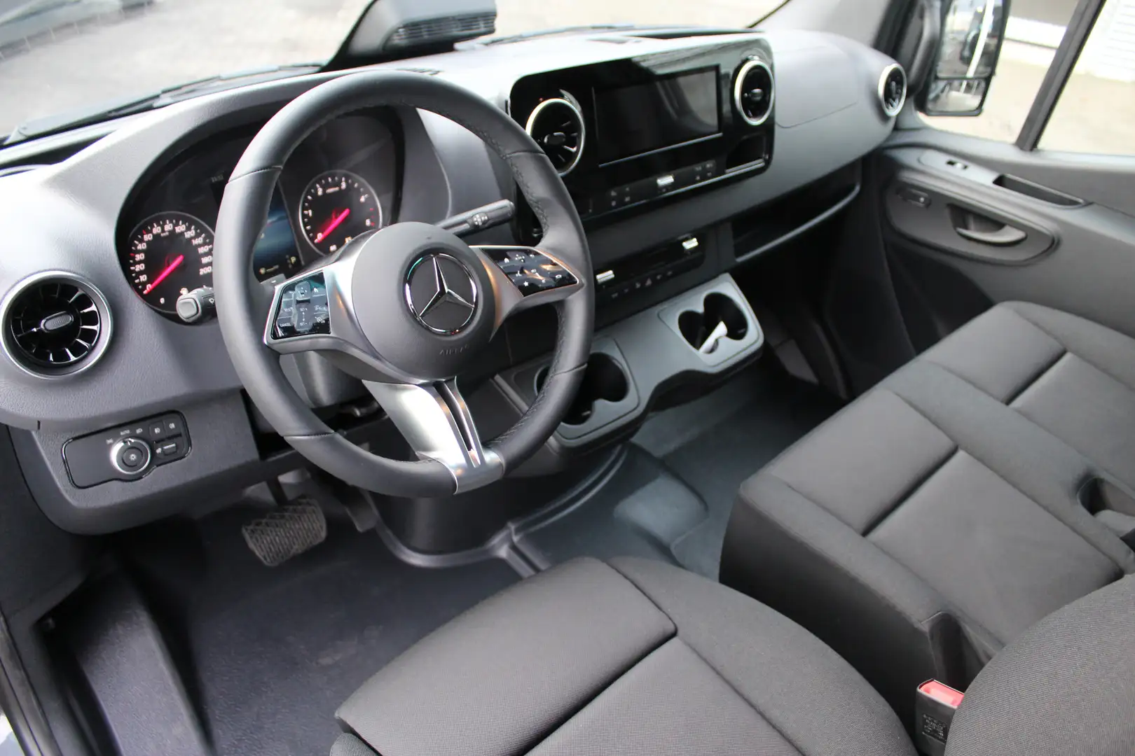 Mercedes-Benz Sprinter 319 1.9 CDI L2 H1 Pro BPM Vrij | Carplay | 3.5 ton Szary - 2