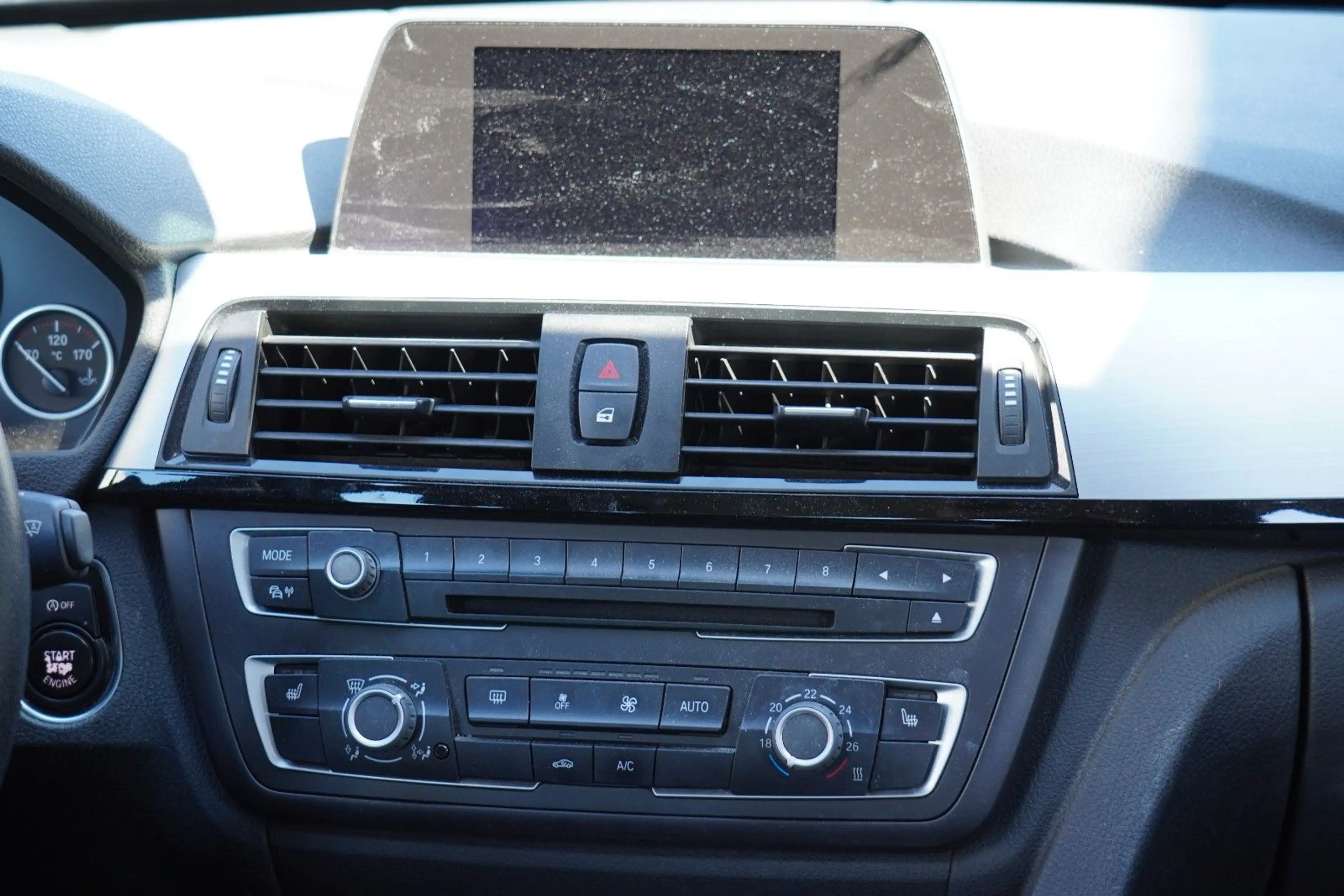 BMW 328 i Touring Modern Line — photo 12