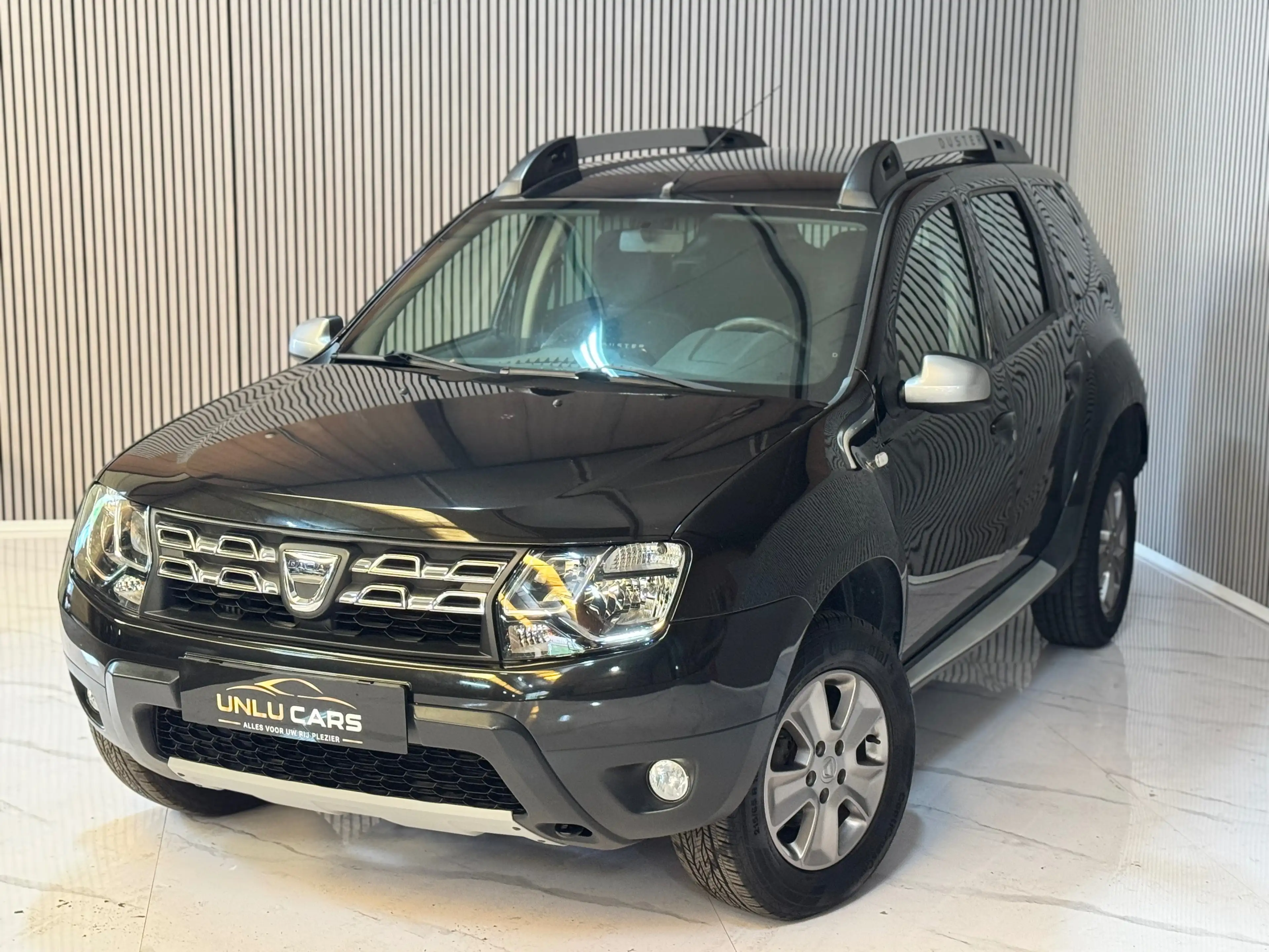 Dacia Duster Duster 1.2 TCe 4x2 Blackstorm — photo 10