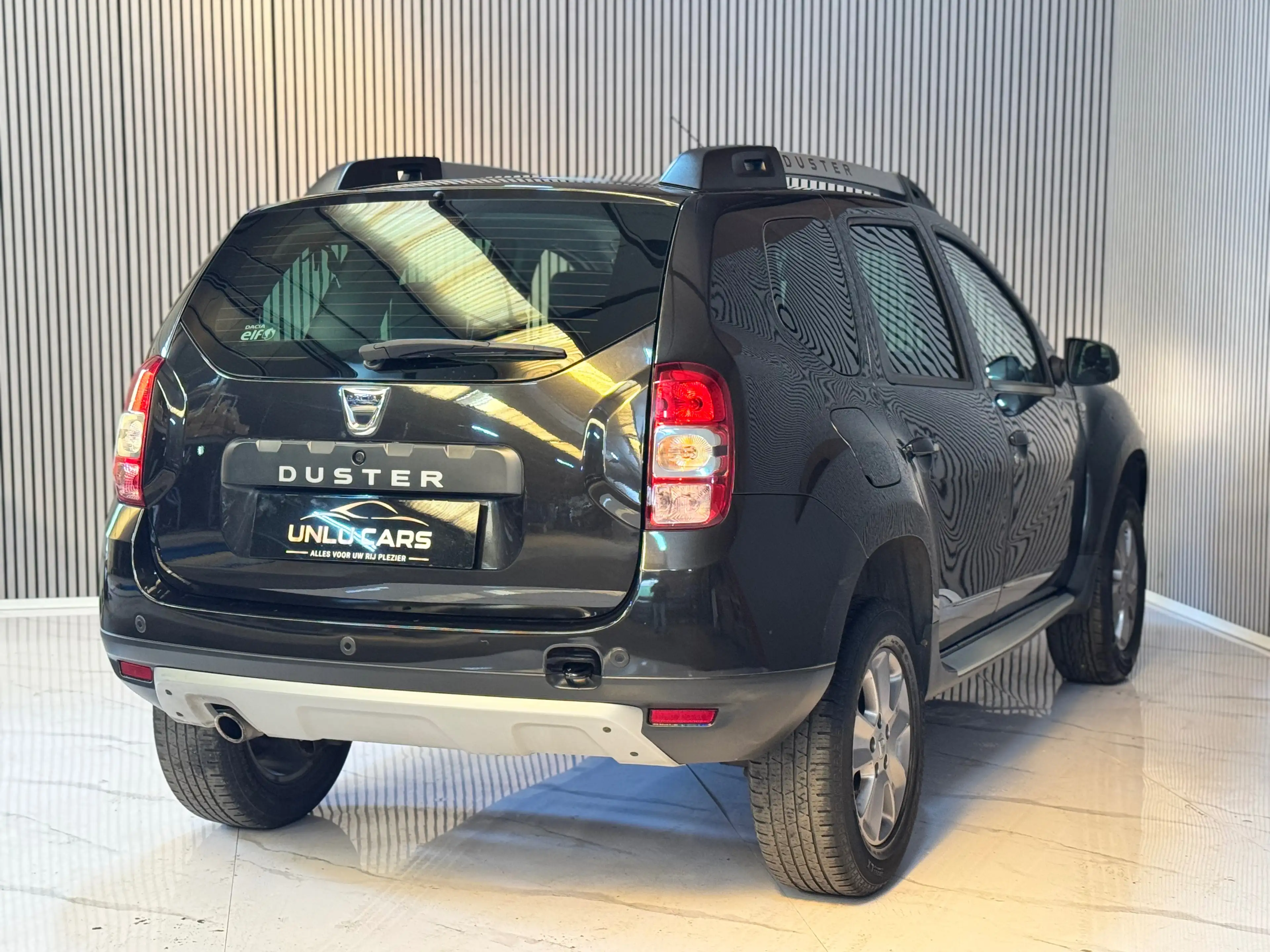 Dacia Duster Duster 1.2 TCe 4x2 Blackstorm — photo 7