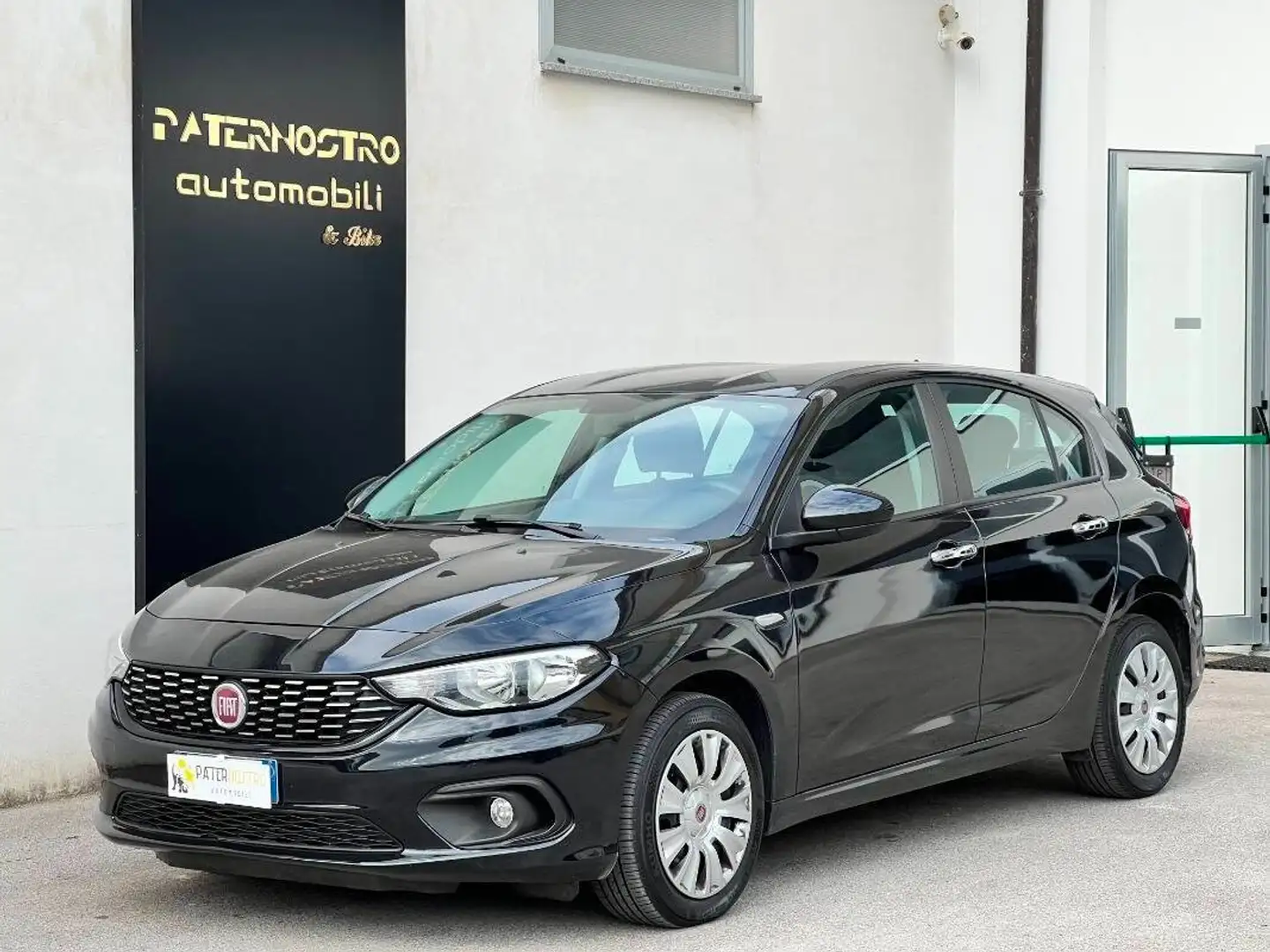 Fiat Tipo Tipo 5p 1.4 tjt Easy Gpl 120cv my17 Nero - 1