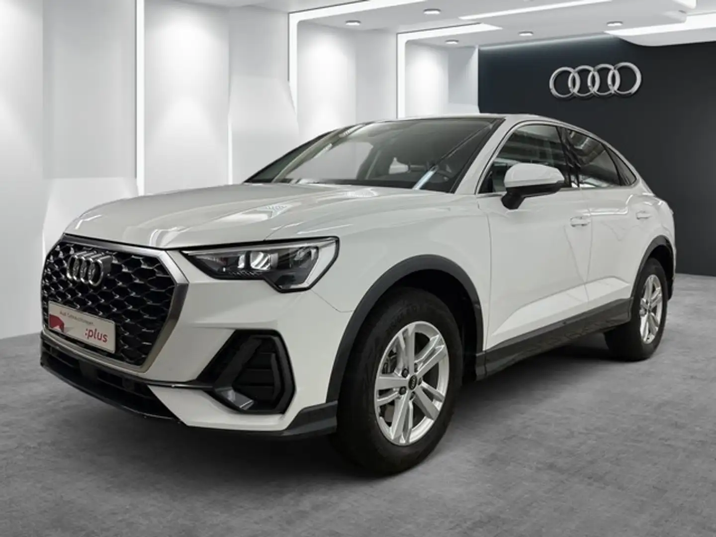 Audi Q3 Sportback 40TFSI qua NAVI PANO GRA EINPARKHILFE... Weiß - 2