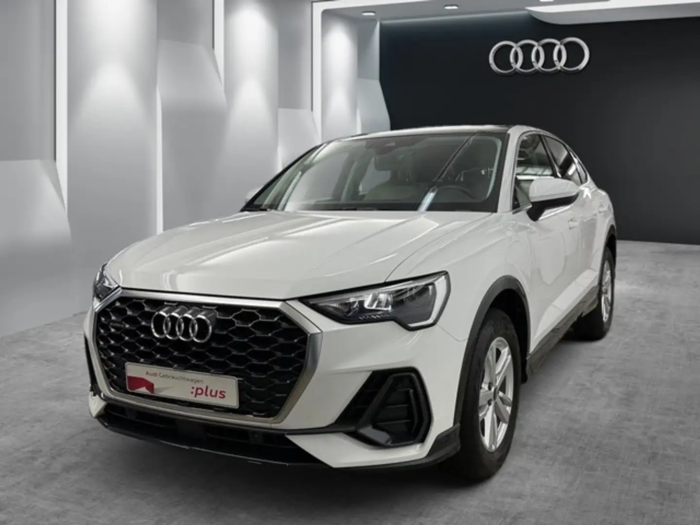 Audi Q3 Sportback 40TFSI qua NAVI PANO GRA EINPARKHILFE... Weiß - 1