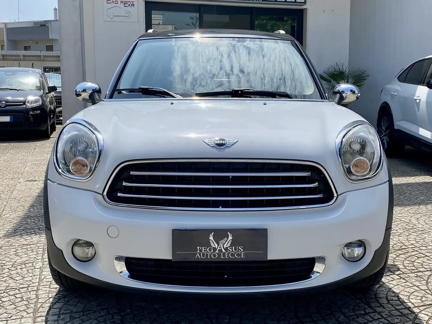 MINI Cooper D Countryman Mini Countryman 2.0 Cooper D auto Bianco - 2