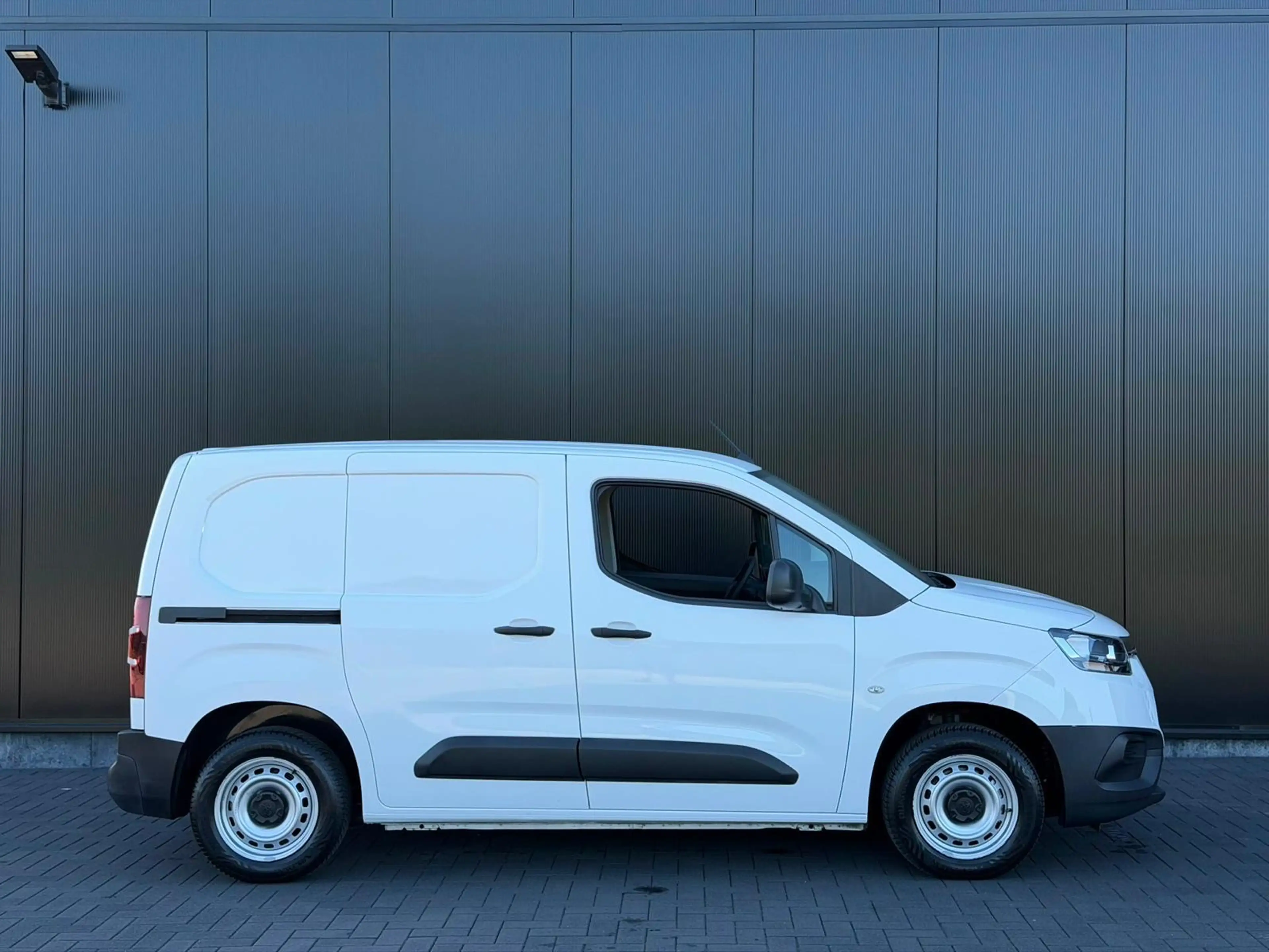Toyota Proace City 1.5 D-4D Cool Comfort Trekhaak — photo 4