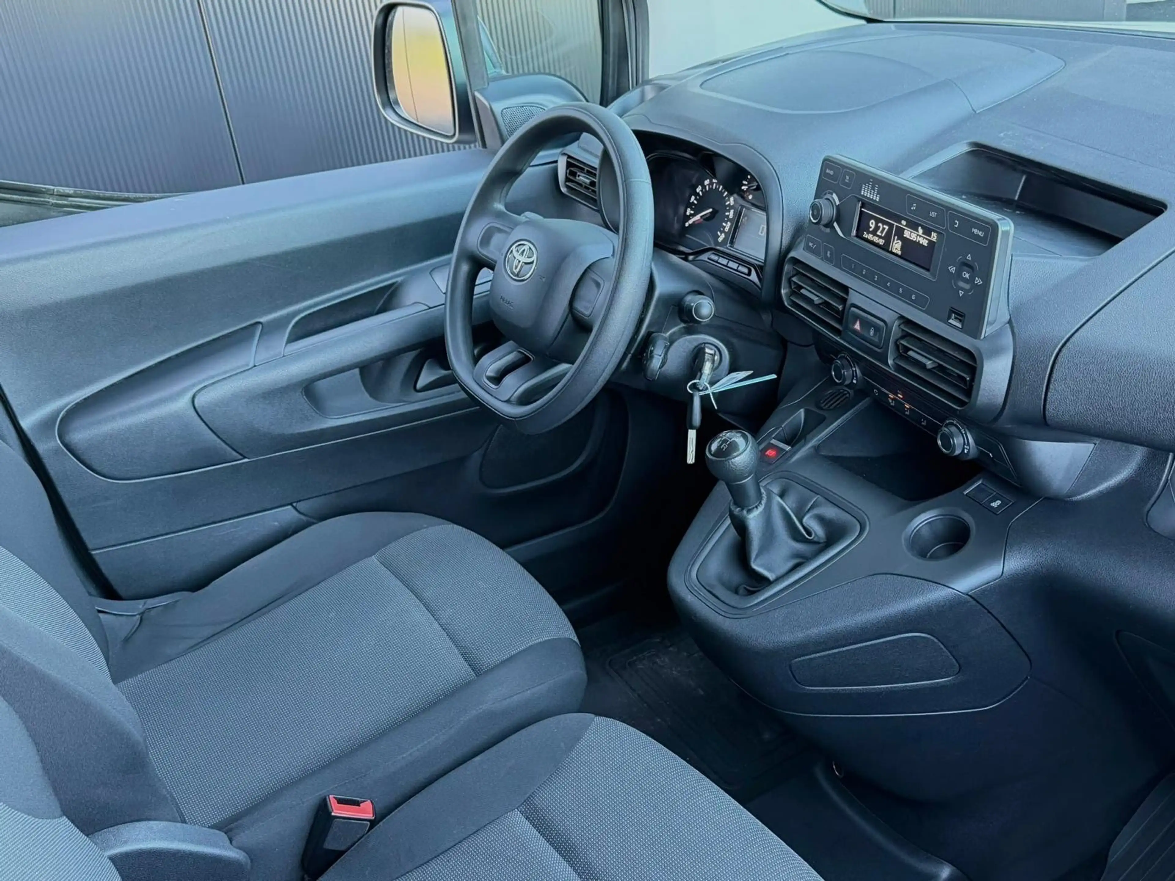 Toyota Proace City 1.5 D-4D Cool Comfort Trekhaak — photo 14