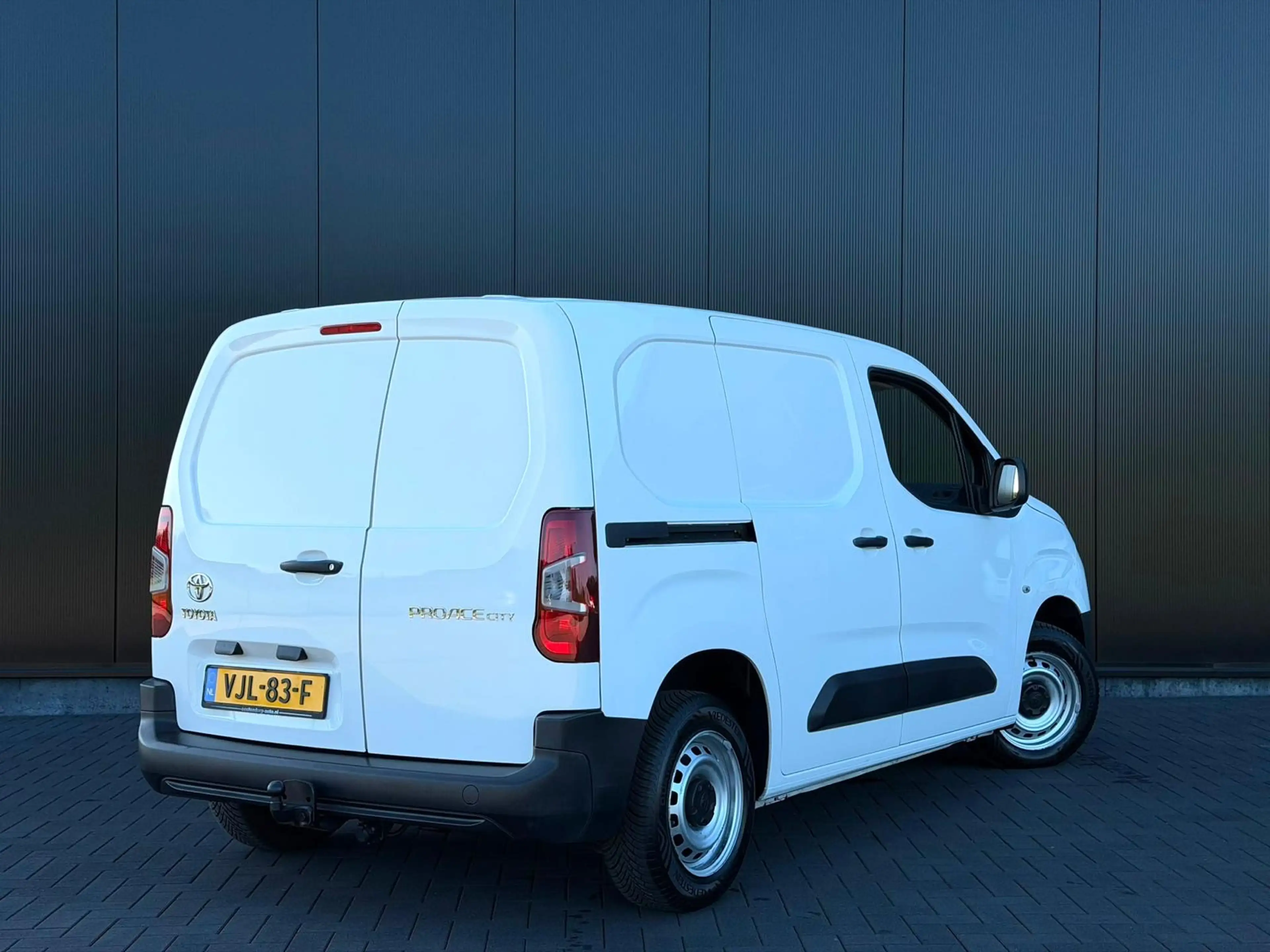 Toyota Proace City 1.5 D-4D Cool Comfort Trekhaak — photo 2