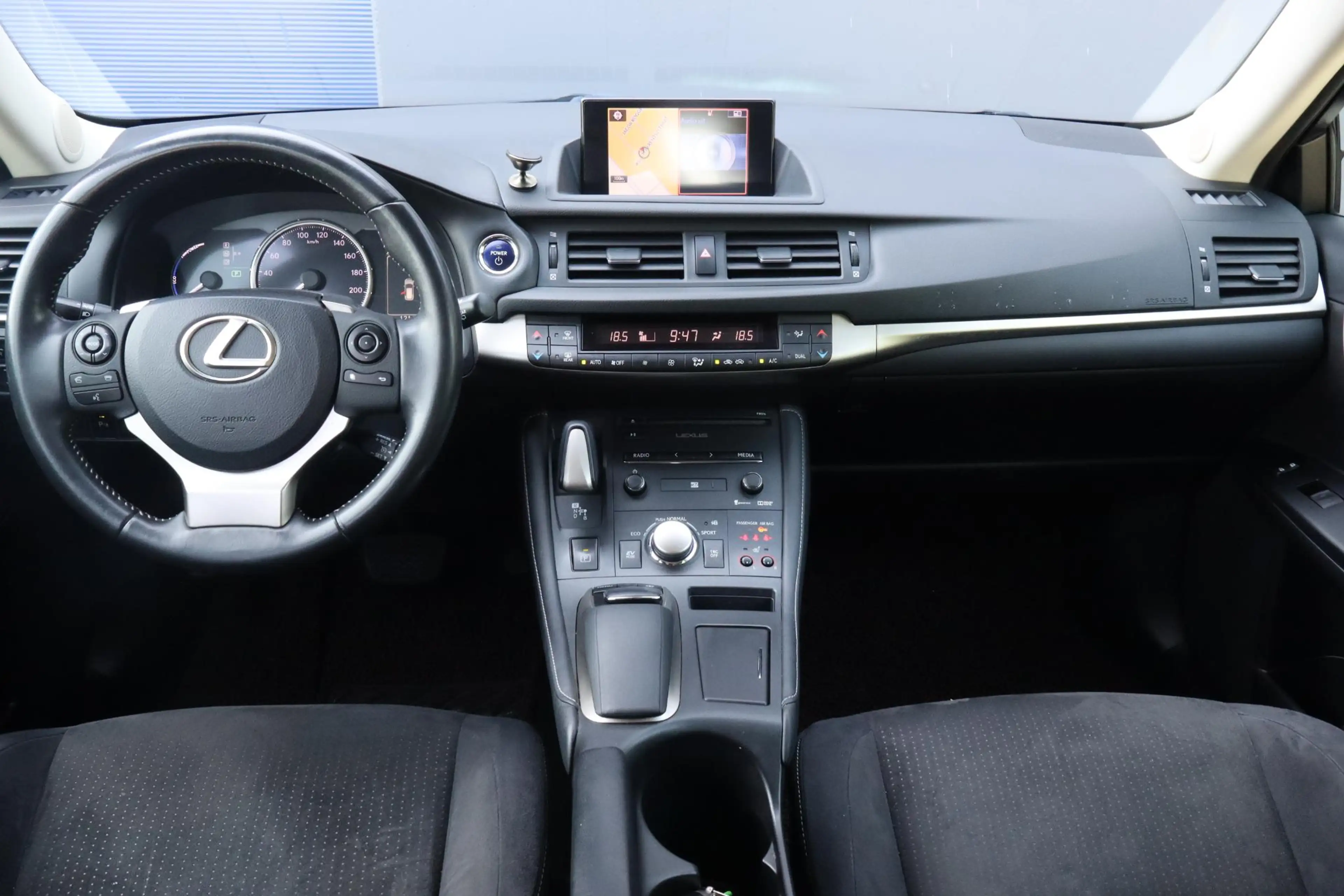 Lexus CT 200h F Sport Line | Navigatie | Camera | Stoelverwarmin — photo 3