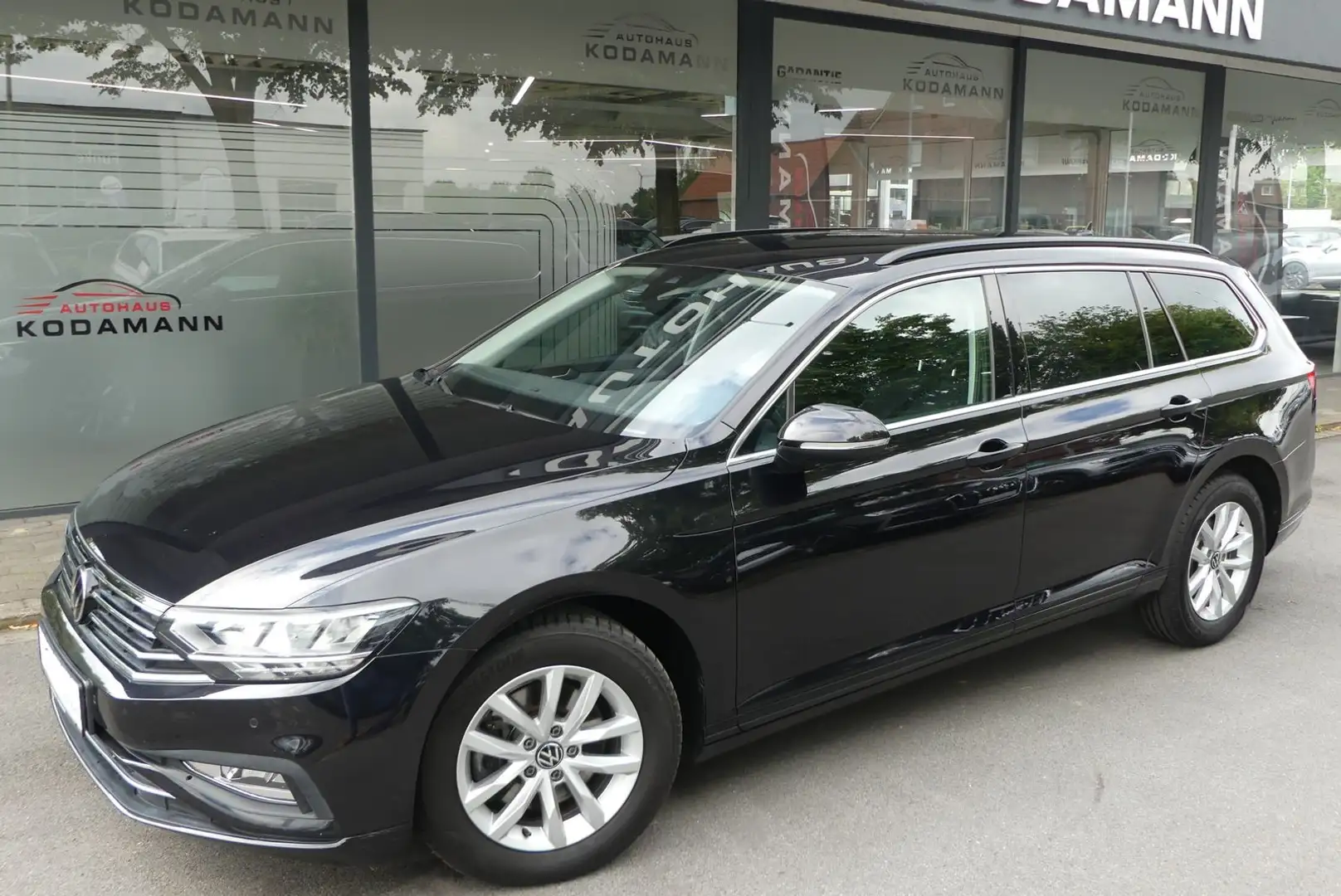 Volkswagen Passat Variant 2.0 TDI Business*ACC*DAB*Kamera* Black - 2