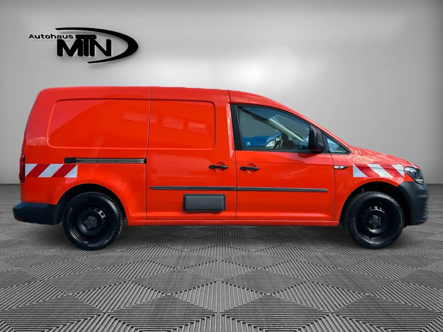 Volkswagen Caddy 2,0 TDi Kasten MAXI 2.Stz PDC Oranje - 2