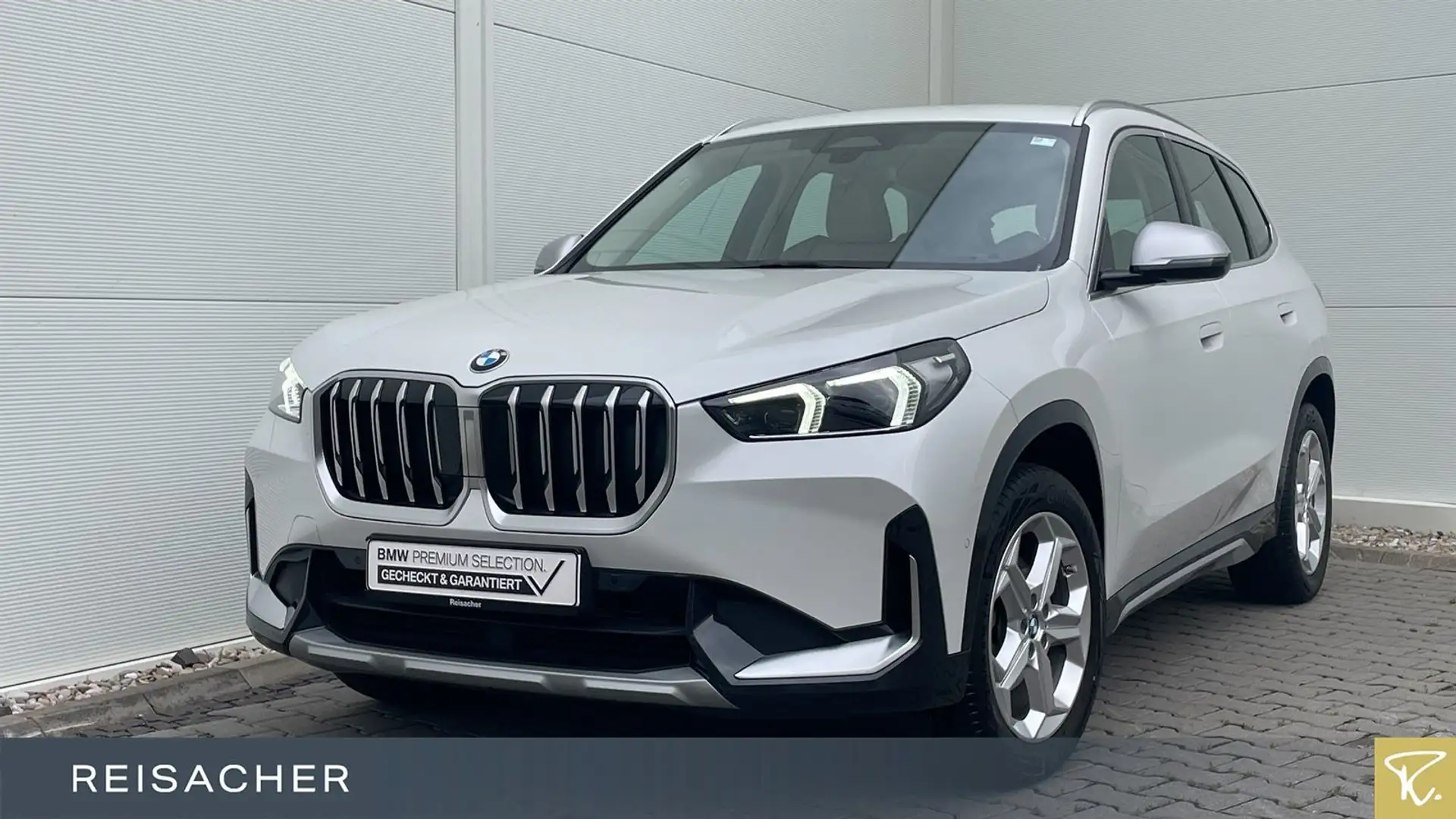 BMW X1 sDrive18i A X Line,adLED,RFK,Keyless,Sp.Sitze Blanc - 1