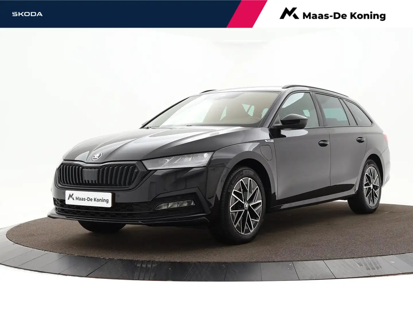 Skoda Octavia Combi 1.4 Tsi 204pk DSG iV PHEV Sportline Business Zwart - 1