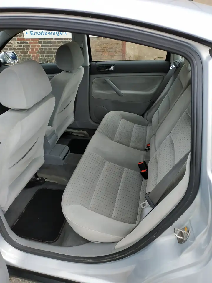 Volkswagen Passat 1.6 Limousine / Automatik / TÜV NEU, foto 11