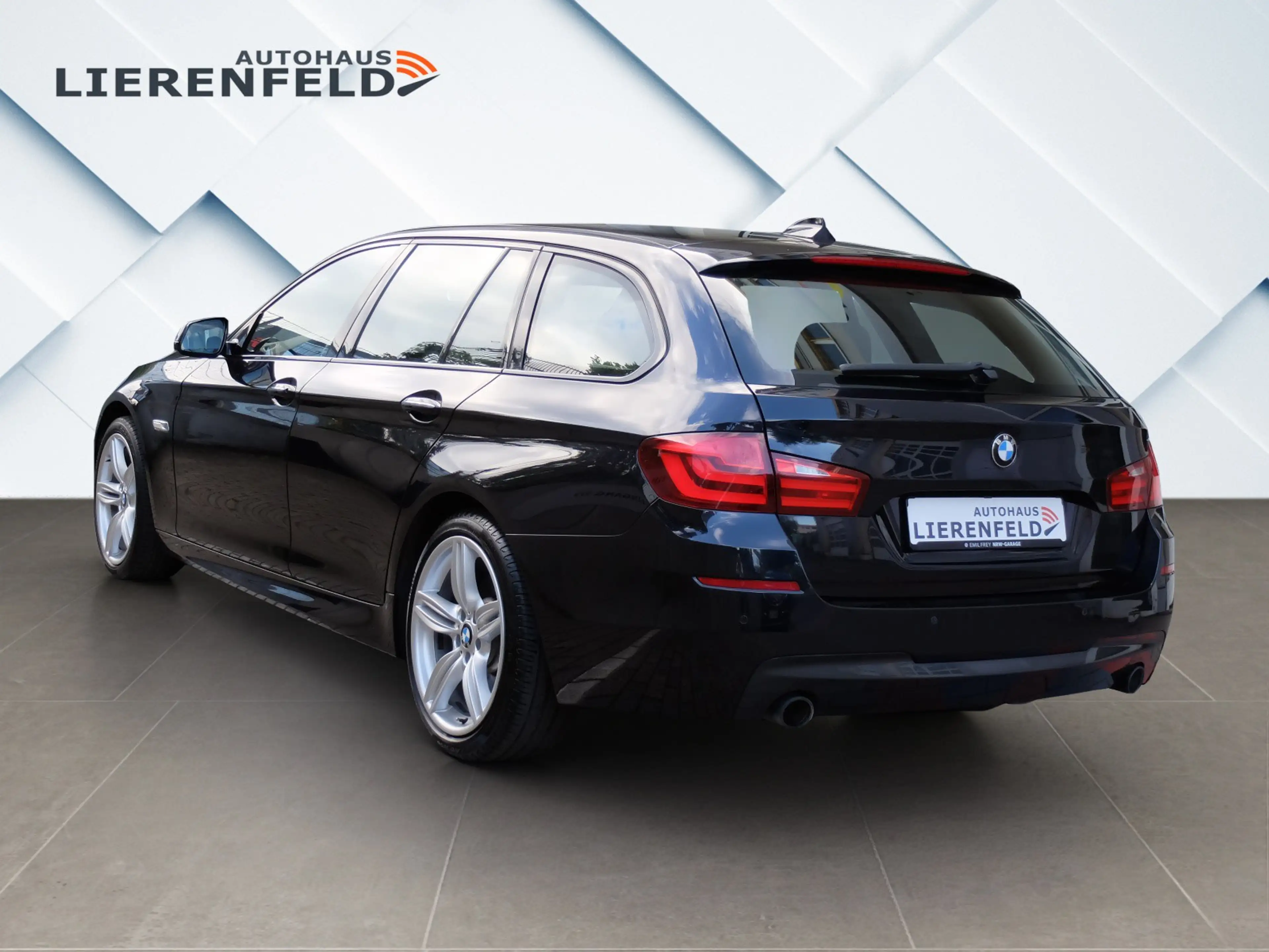 BMW 535 d xDrive Touring M Sportpaket 2.Hand — photo 7