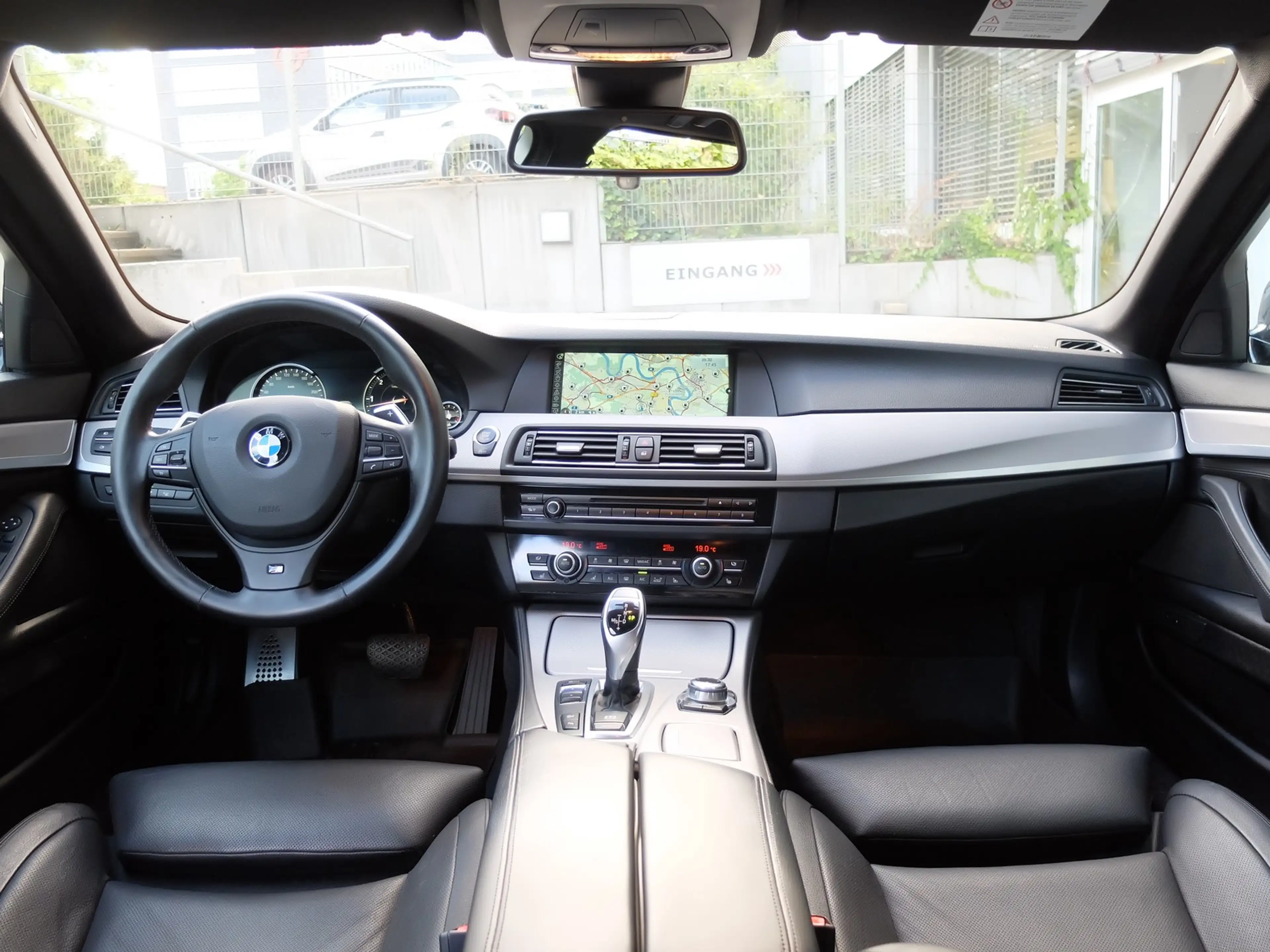 BMW 535 d xDrive Touring M Sportpaket 2.Hand — photo 13