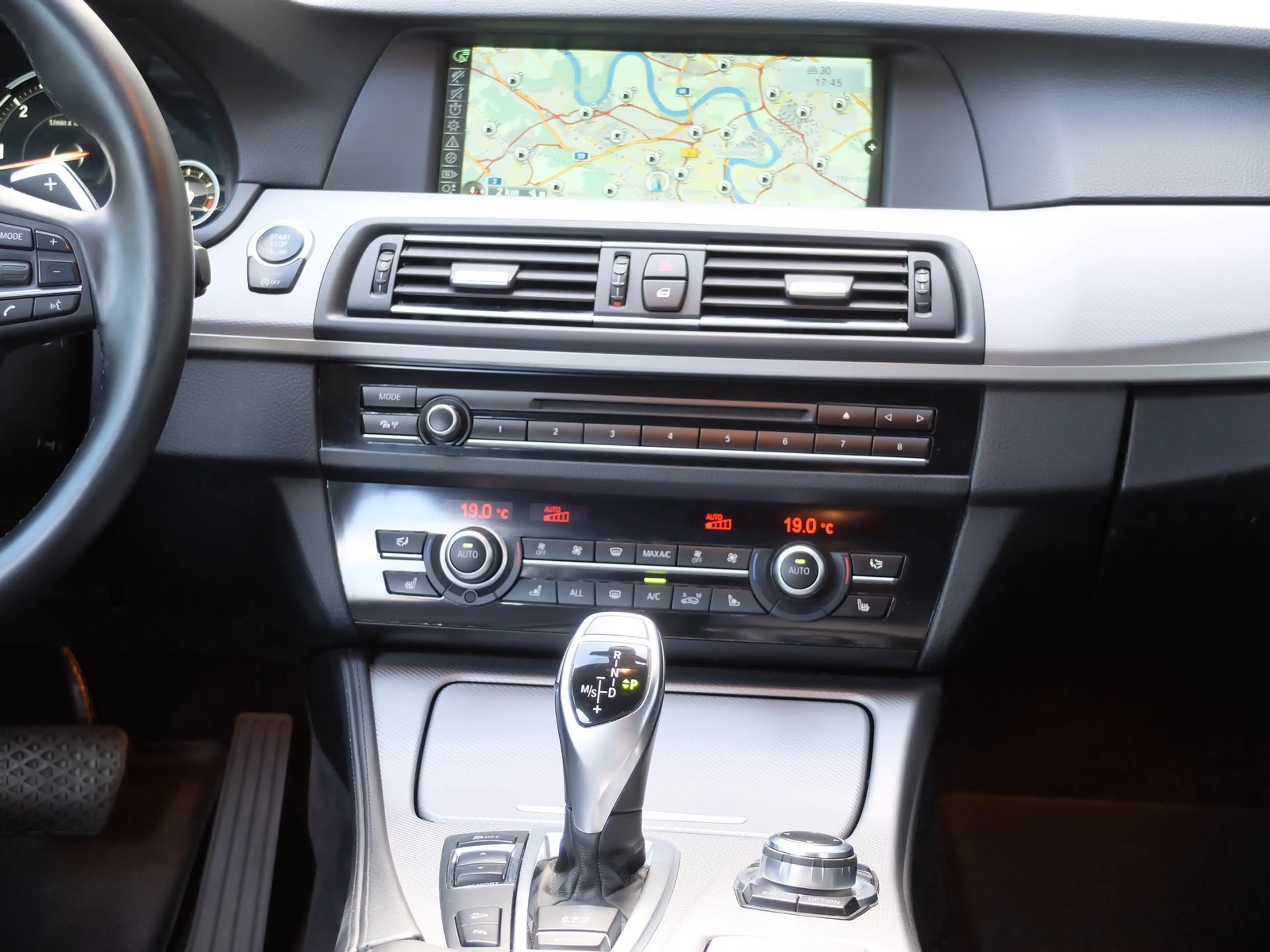 BMW 535 d xDrive Touring M Sportpaket 2.Hand — photo 14