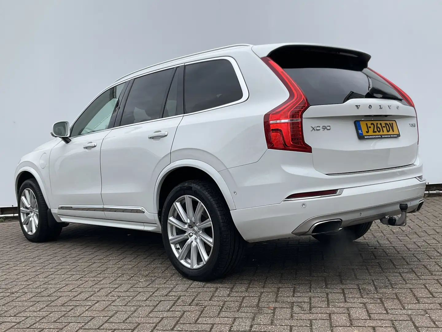 Volvo XC90 2.0 T8 Twin Engine AWD Inscription 7-Pers Pano Tre Wit - 2