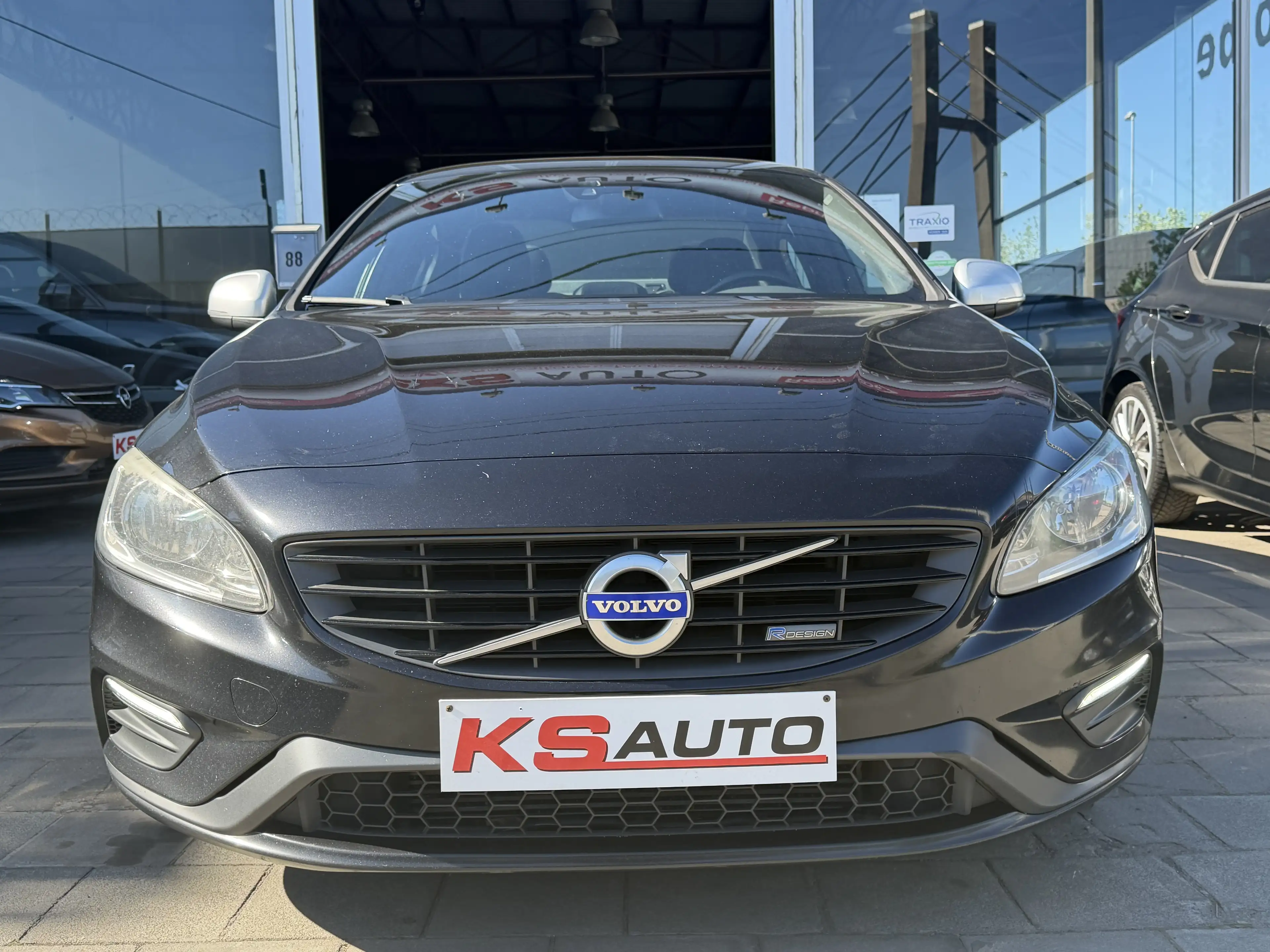 Volvo S60 2.0 D3 R-Design Geartronic/344868KM/FULL OPTIONS/EURO 5B — photo 5