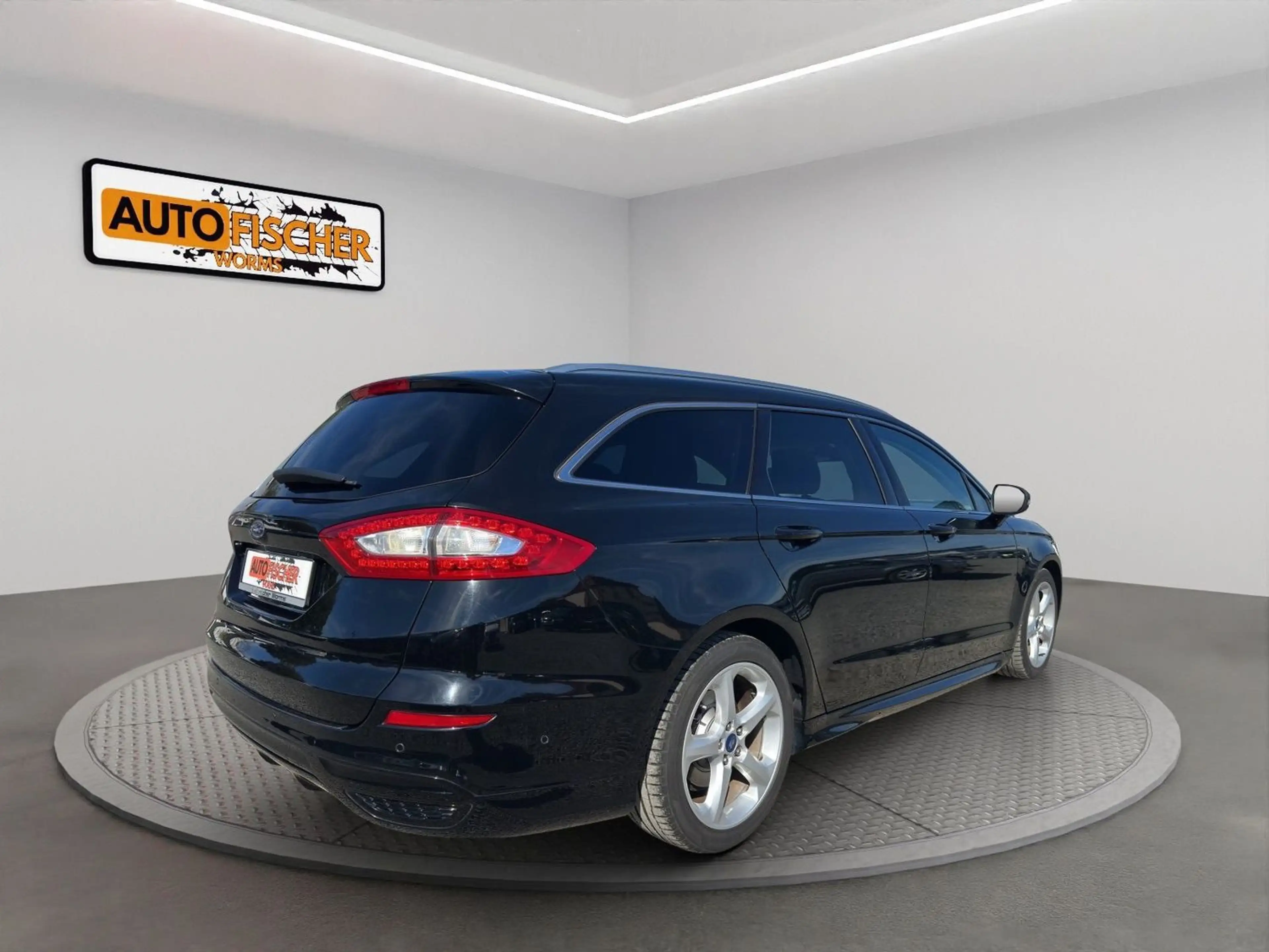 Ford Mondeo Titanium "Business + Design-Paket" — photo 7