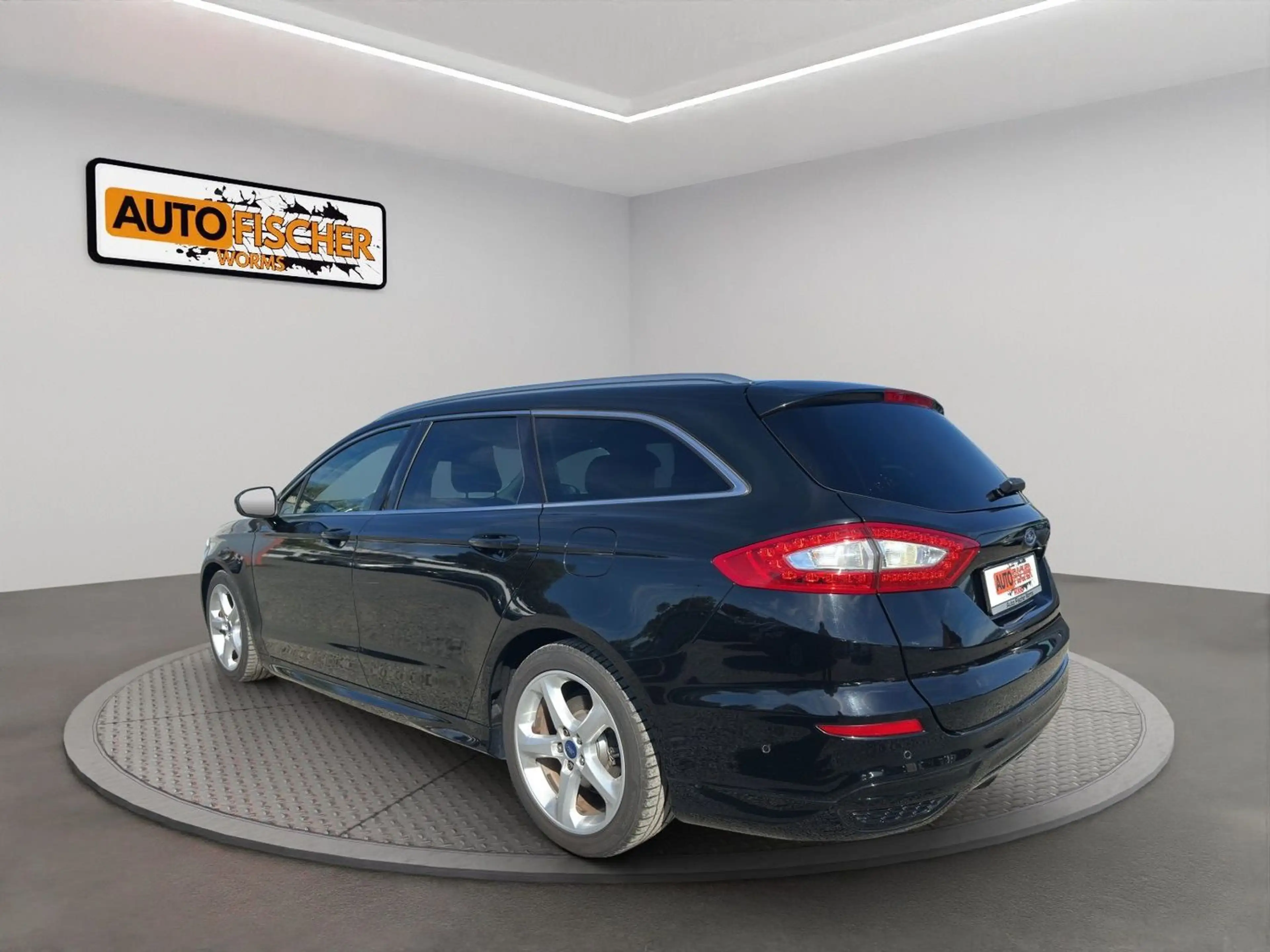 Ford Mondeo Titanium "Business + Design-Paket" — photo 5