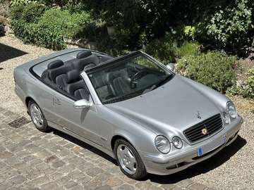 I (C208) 200K Elegance BA