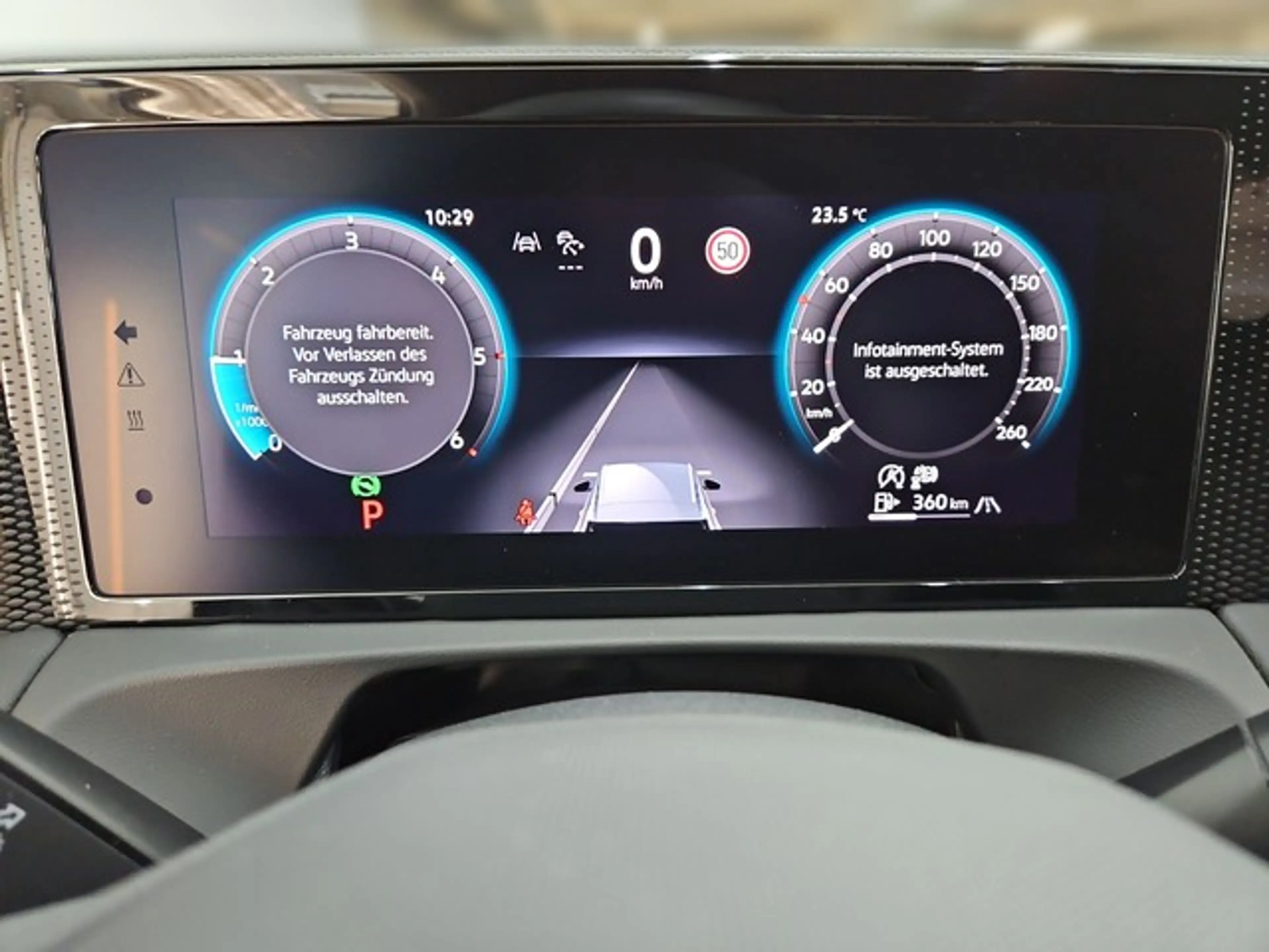 Volkswagen Tiguan Life NAVI SITZH ABGEDUNKELTE SCHEIBEN — photo 9