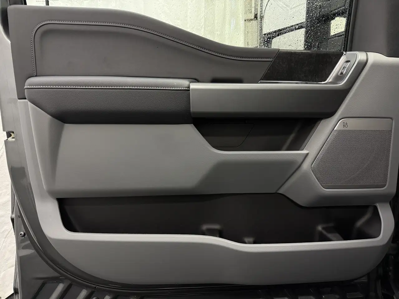 Ford F 350 снимка Ford F 350