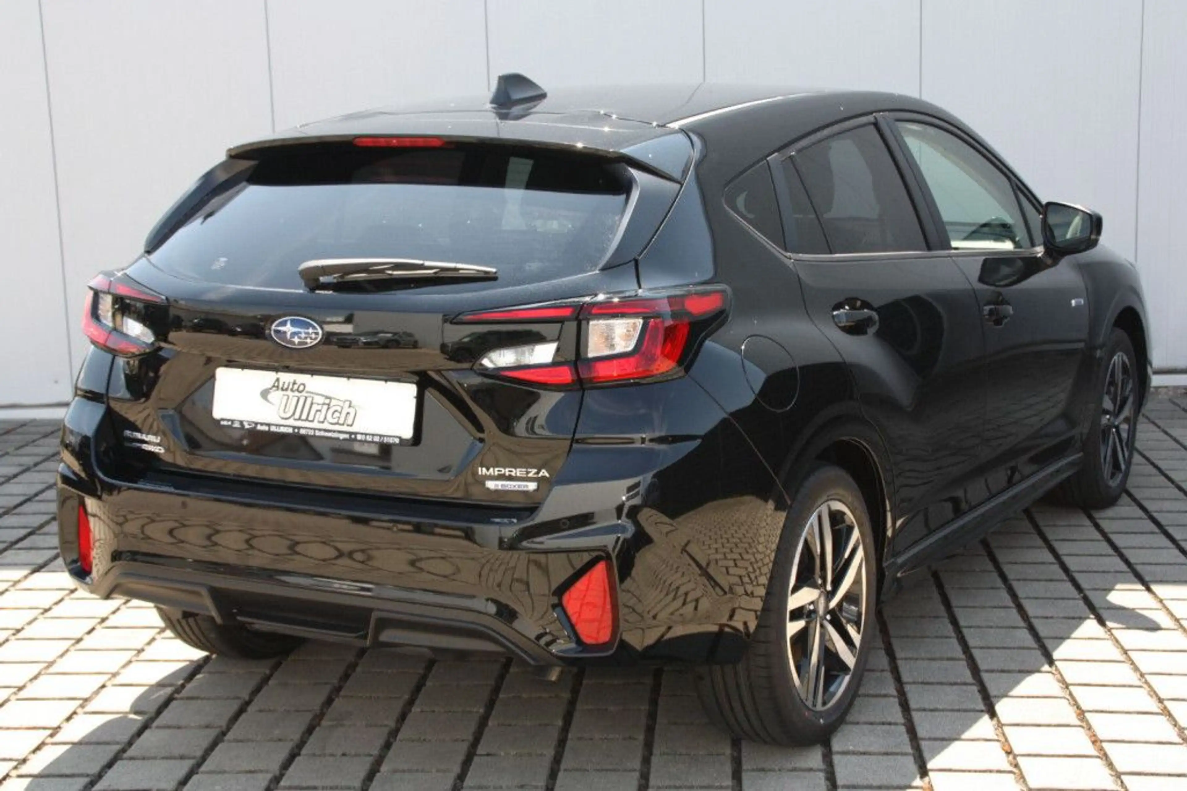 Subaru Impreza 2,0ie Platinum AWD — photo 3