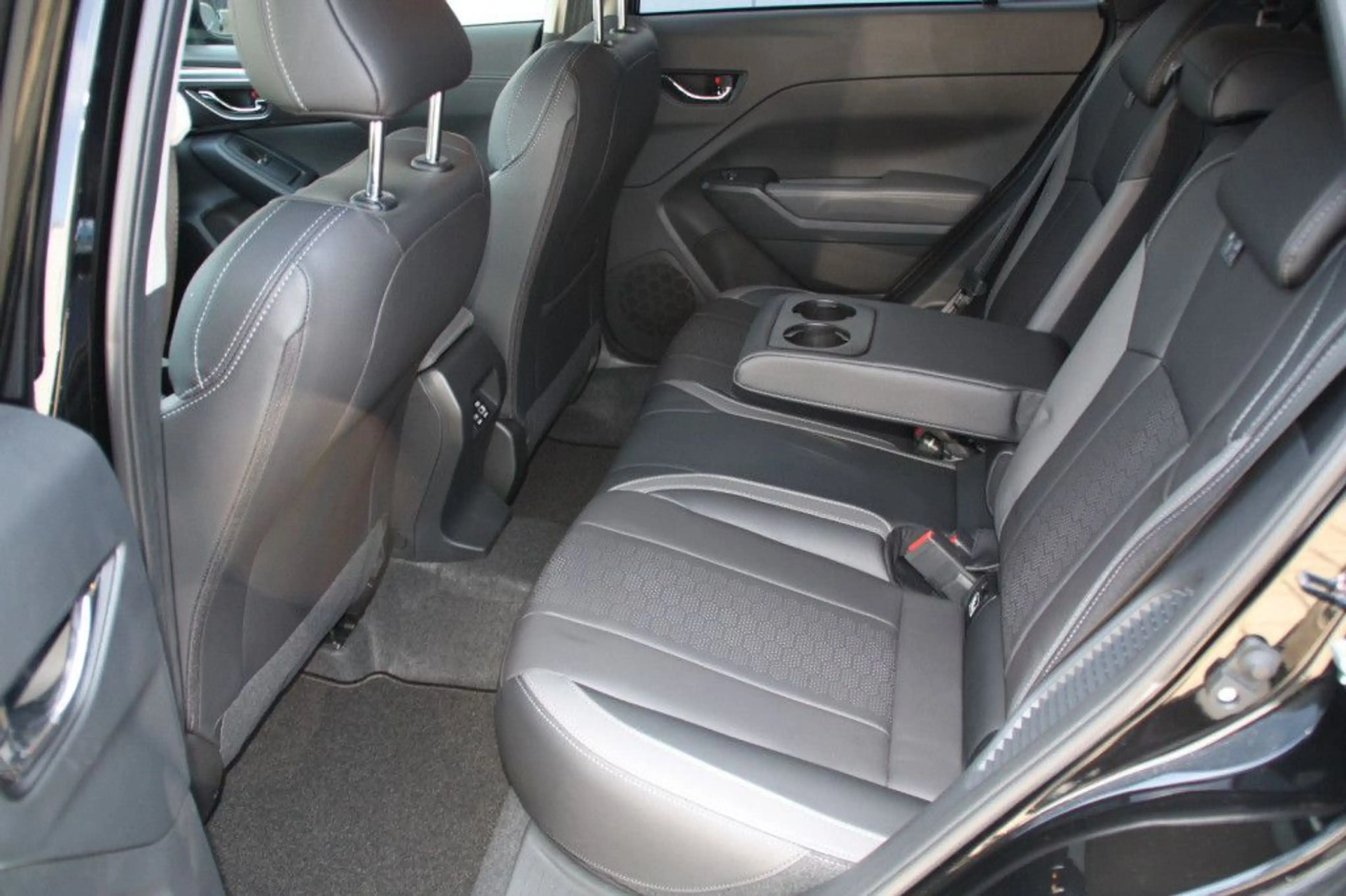 Subaru Impreza 2,0ie Platinum AWD — photo 9