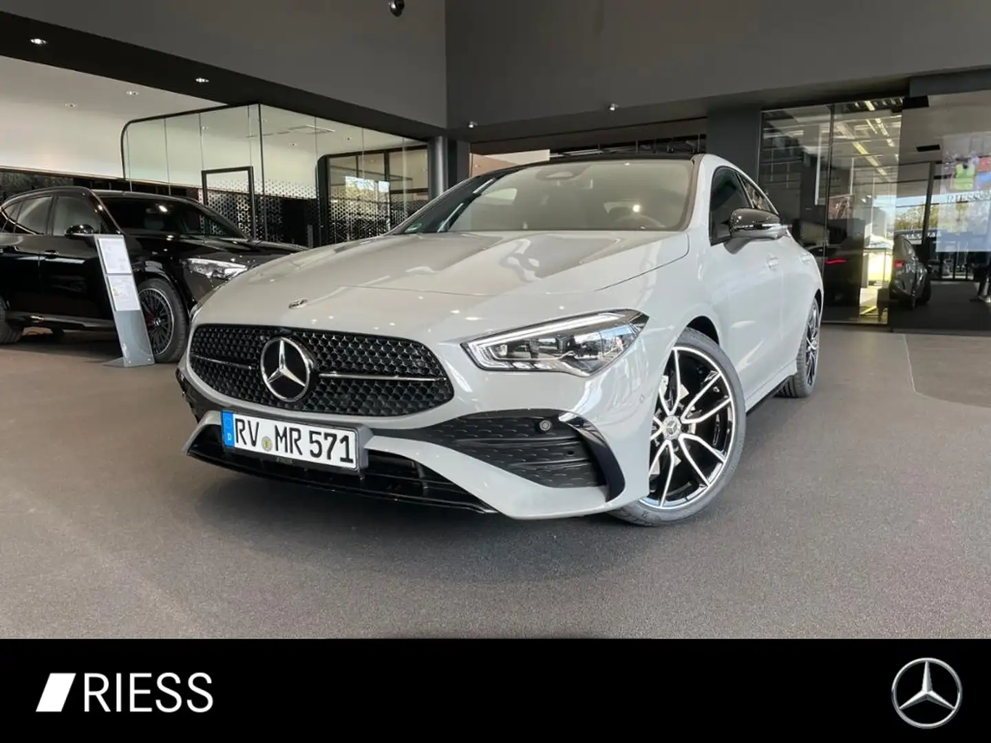 Mercedes-Benz CLA 220 4M AMG+PANO+360°+MULTIBEAM+PANO+NIGHT+ Сірий - 1
