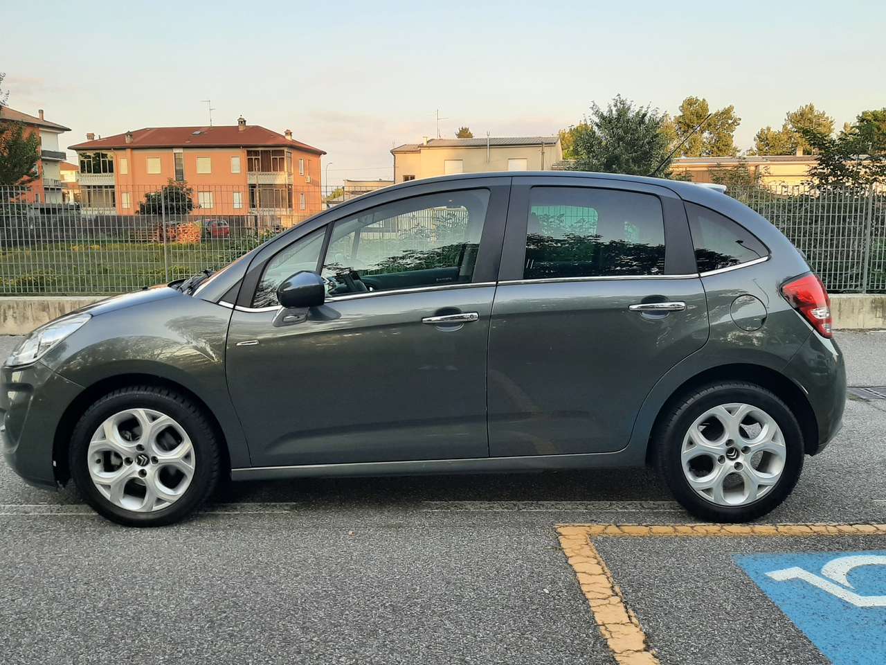 Citroen C3 1.4 Exclusive (exclusive style) panoramico