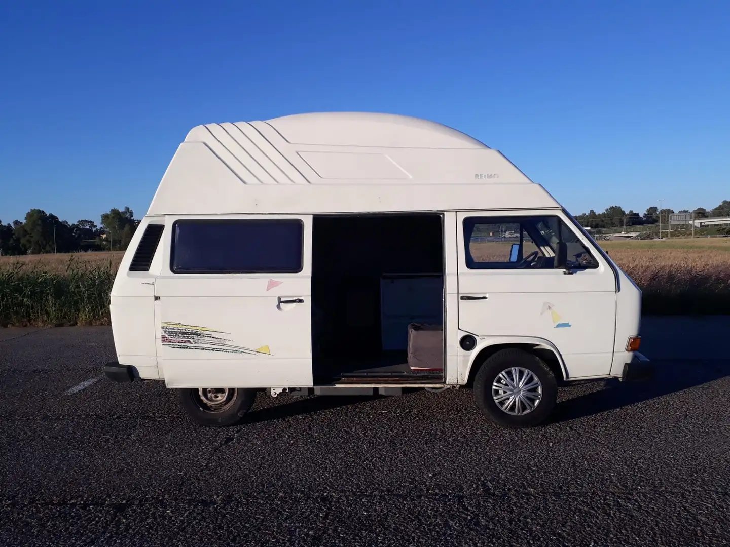 Volkswagen T3 Multivan Multivan 2.0 GI Bílá - 1