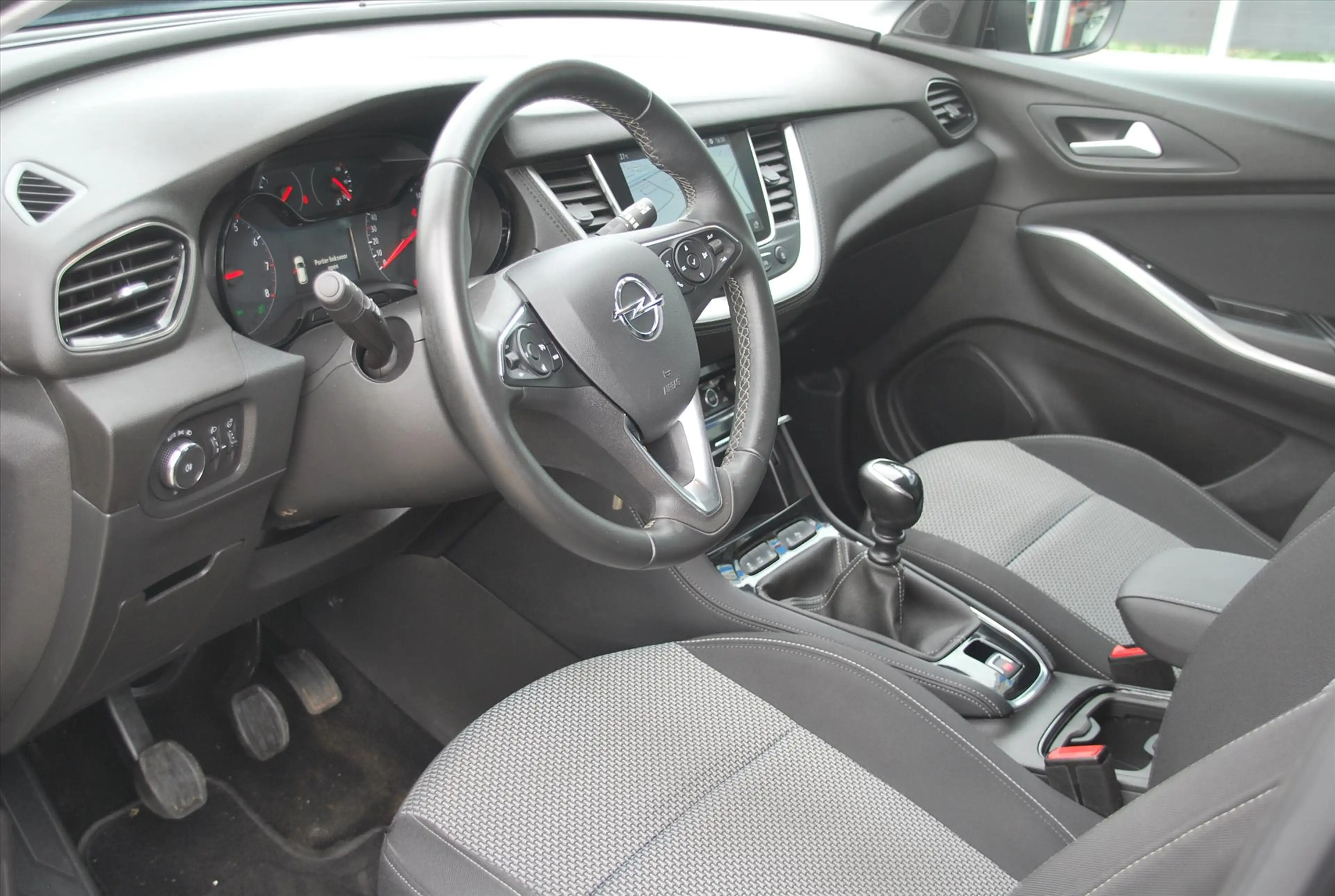 Opel Grandland X 1.2 Turbo 130pk S&amp;S Edition 2020 — photo 6