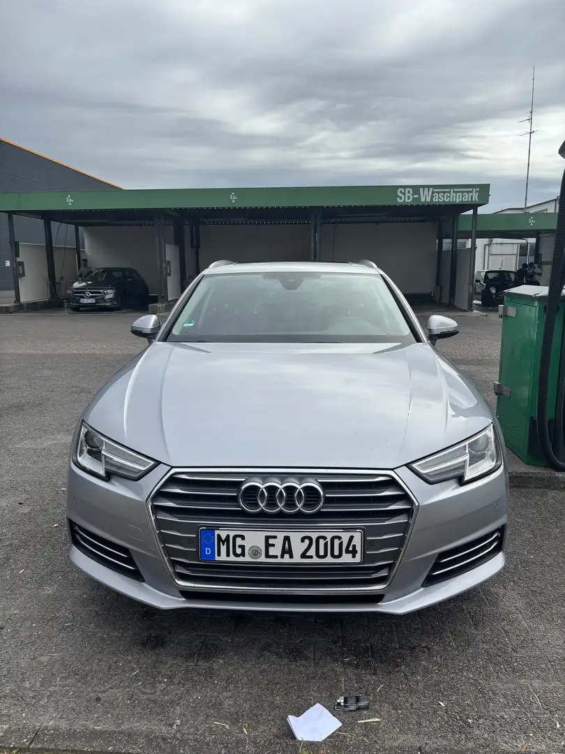 Audi A4 sport Grau - 1