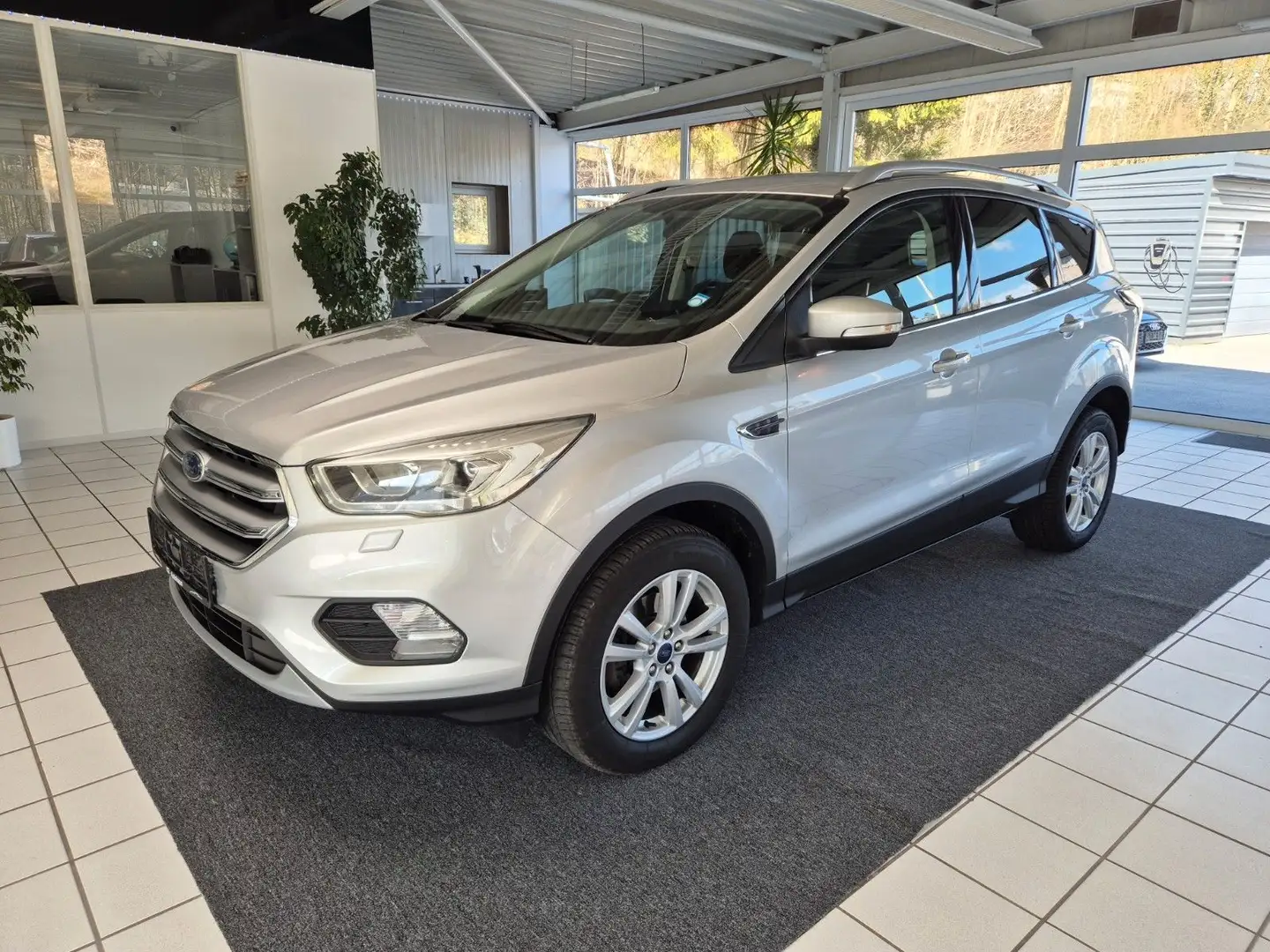 Ford Kuga Cool & Connect*SHZ*KAMERA*AHK*NAVI*LENKHZ* Srebrny - 1