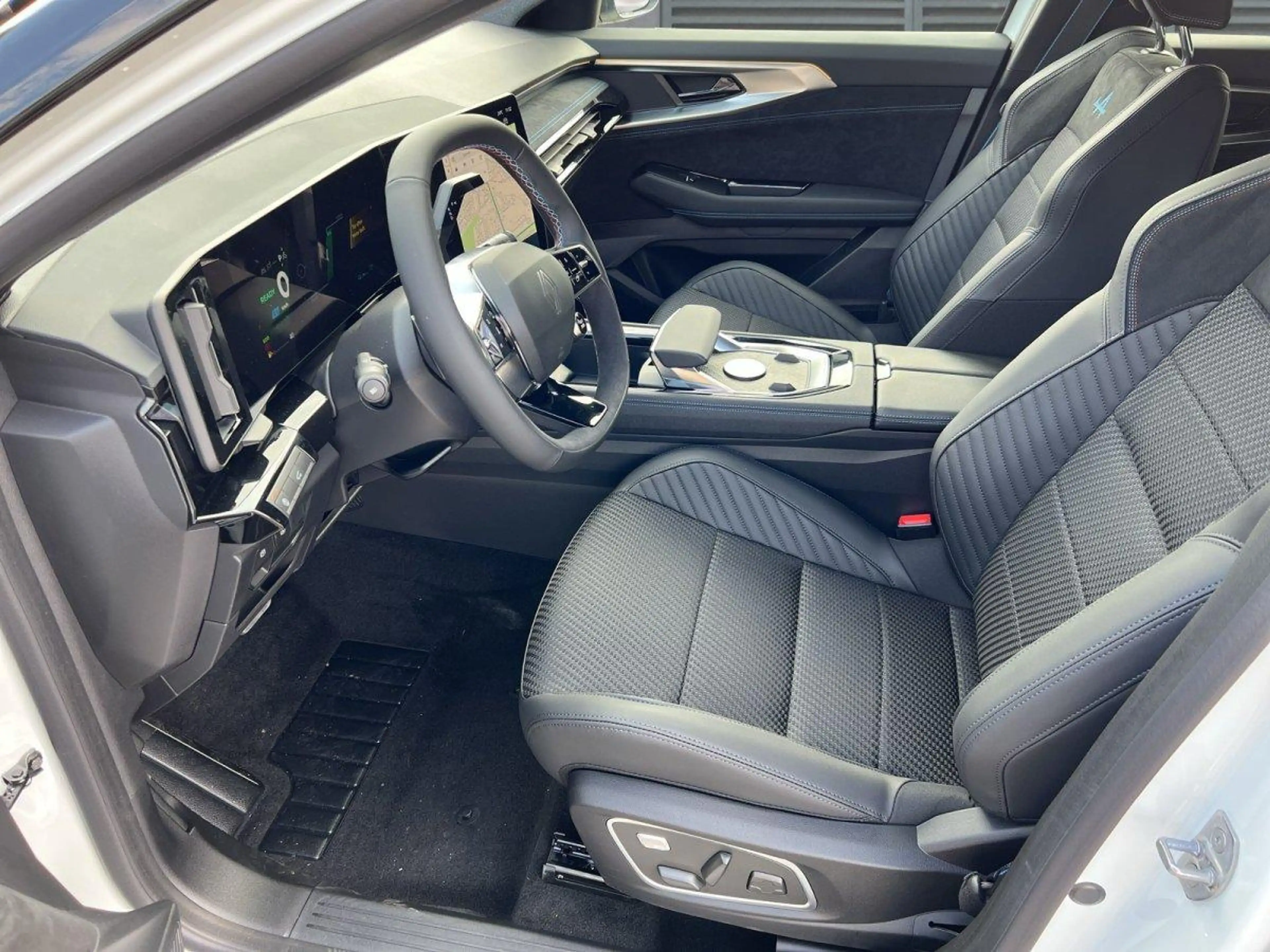 Renault Austral Esprit Alpine SHZ Pano-Dach E-TECH 200 Full Hyb... — photo 4
