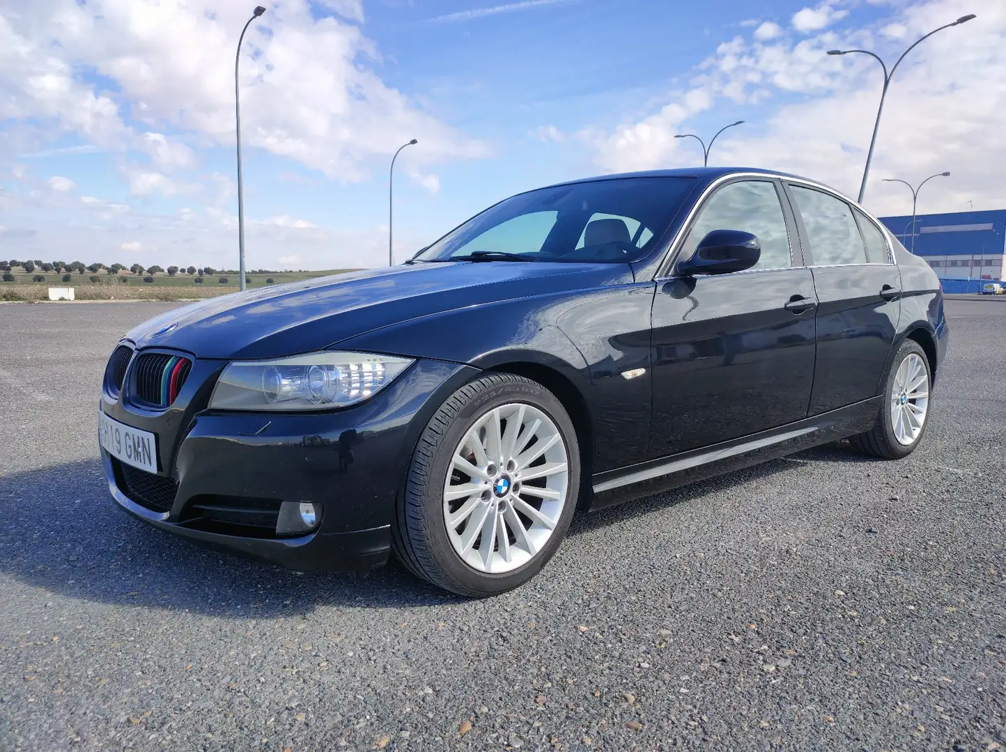 BMW 320 320dA xDrive - 1